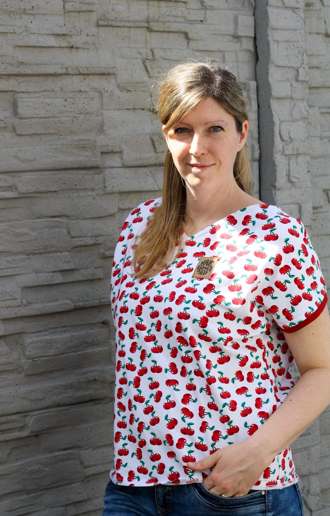 Baumwolljersey - Kirschen weiß - Little darling Fabric poshpinks