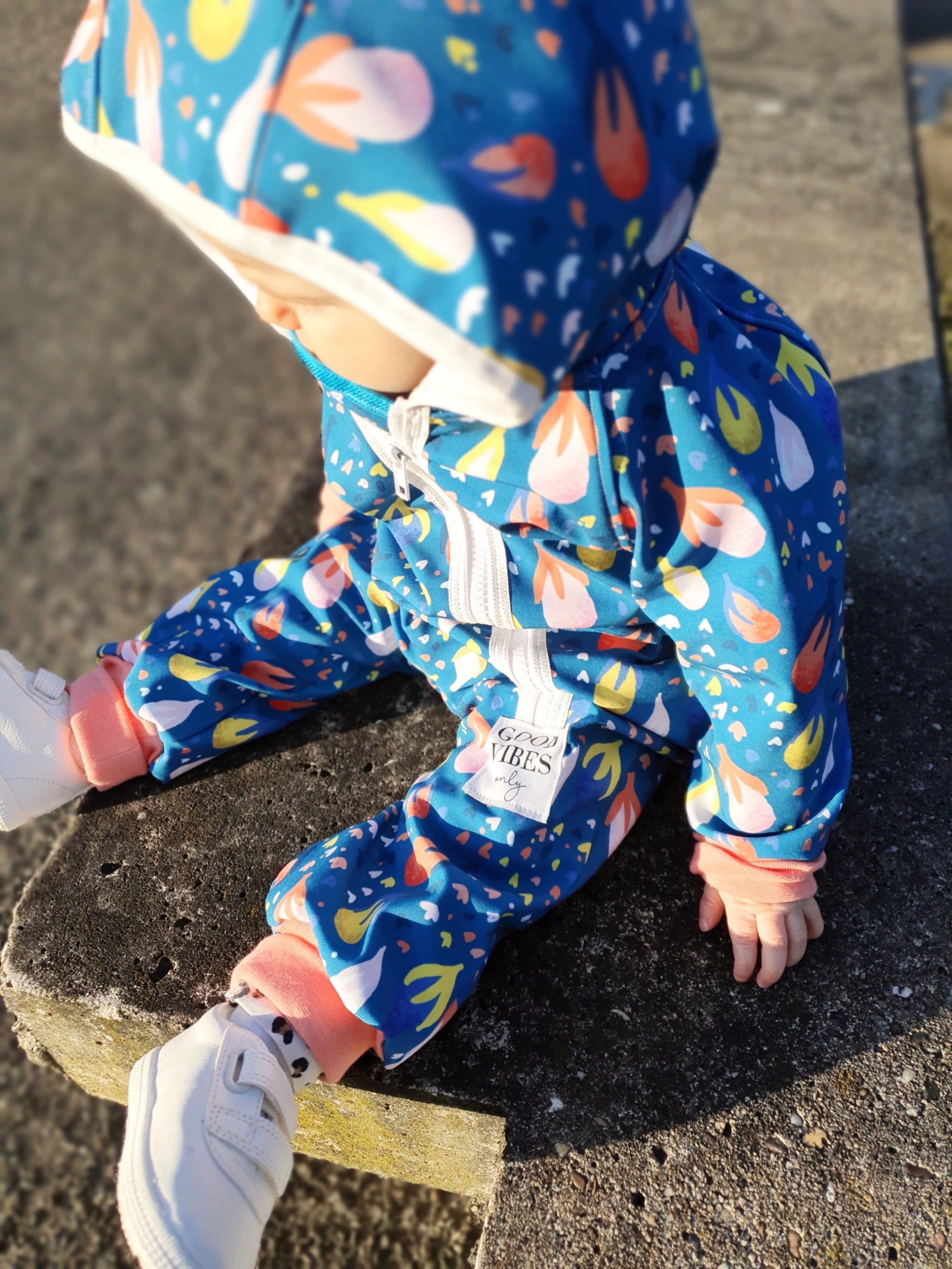 Softshell Brushed - Camille - kleine Blüten Fabric poshpinks