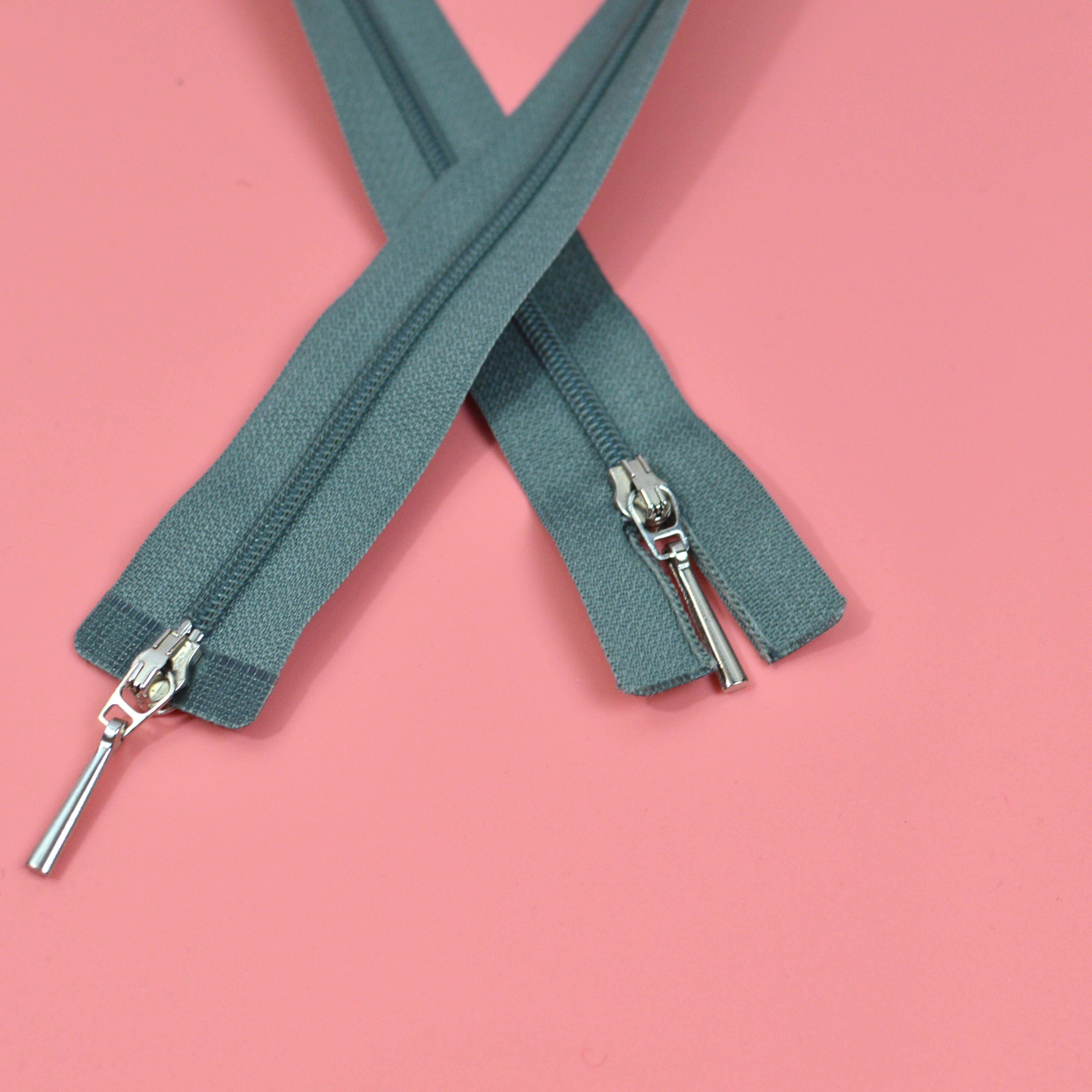 Jackenreißverschluss 2 Wege Klara 52cm schlammgrau Kunststoff Paket poshpinks