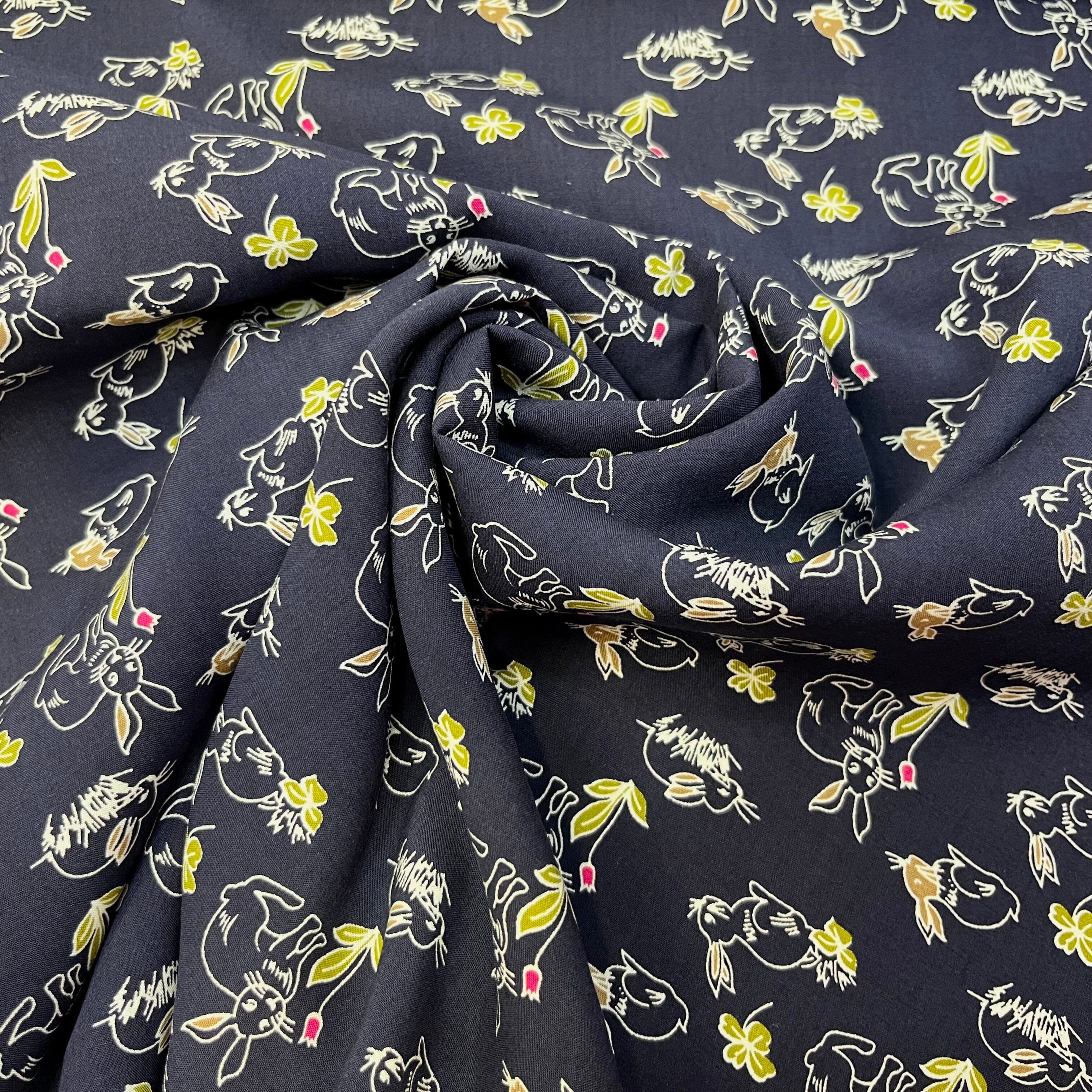 Viskose - Häschen - navy Fabric poshpinks
