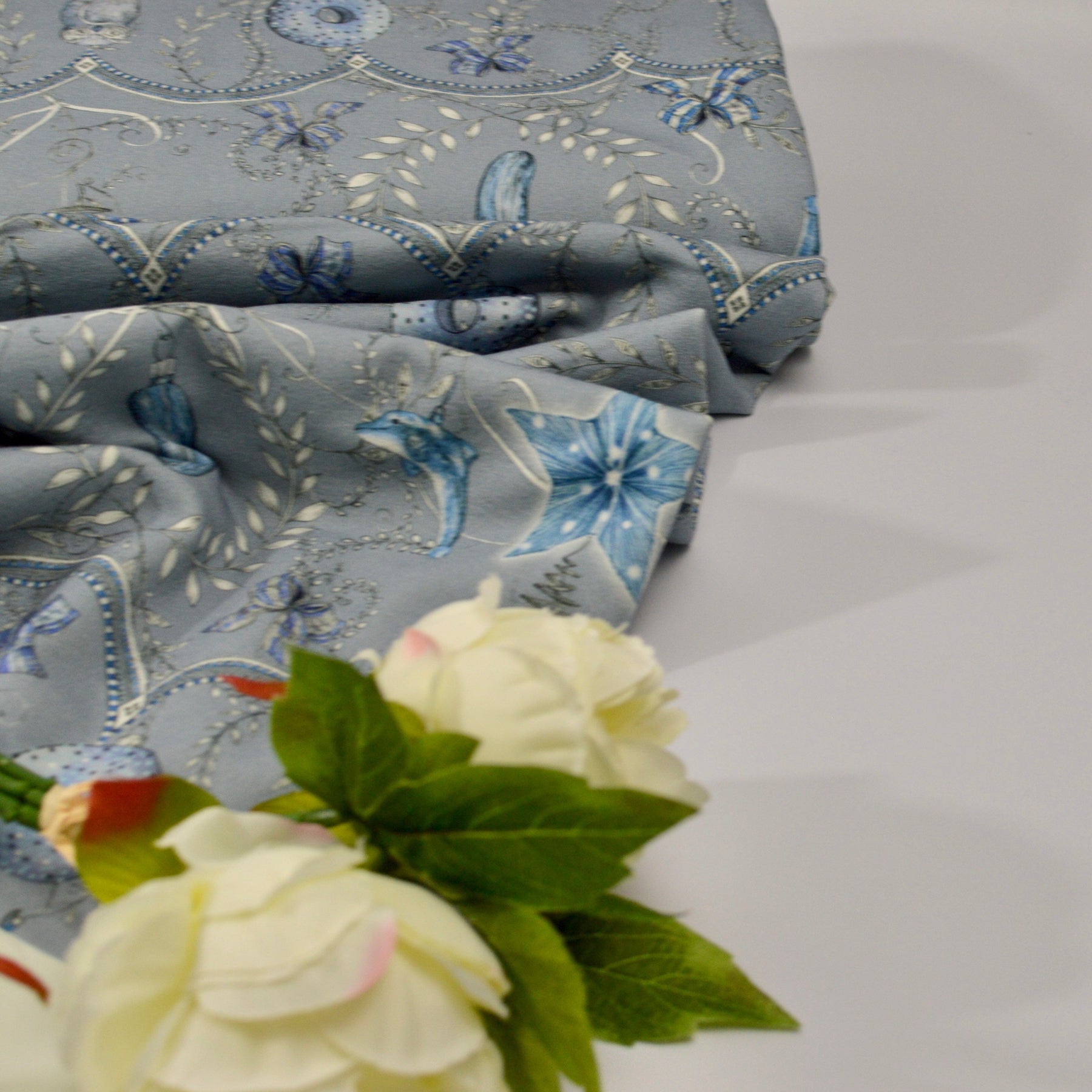 Limited Pre-Order Spirit Icy Christmas by leni lupin - Sweat silbergrau blau Rapport poshpinks