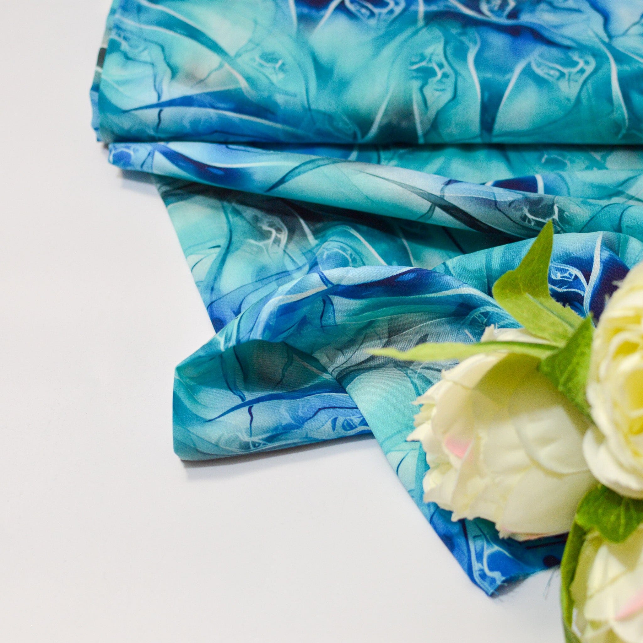 Viskose - Abstract - Türkis Fabric poshpinks