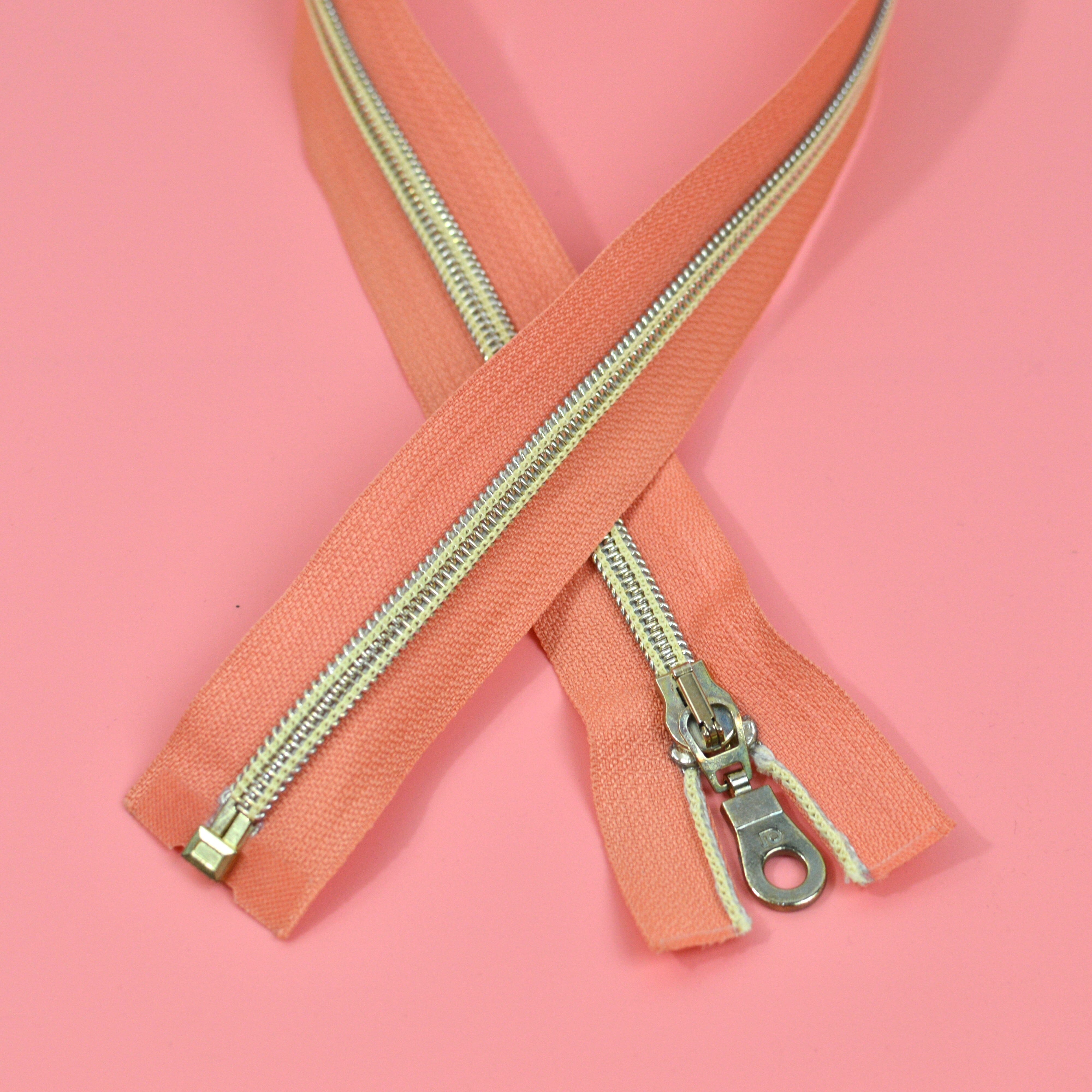 Jackenreißverschluss Kim 59 cm coralle gold Kunststoff metalloptik Paket poshpinks