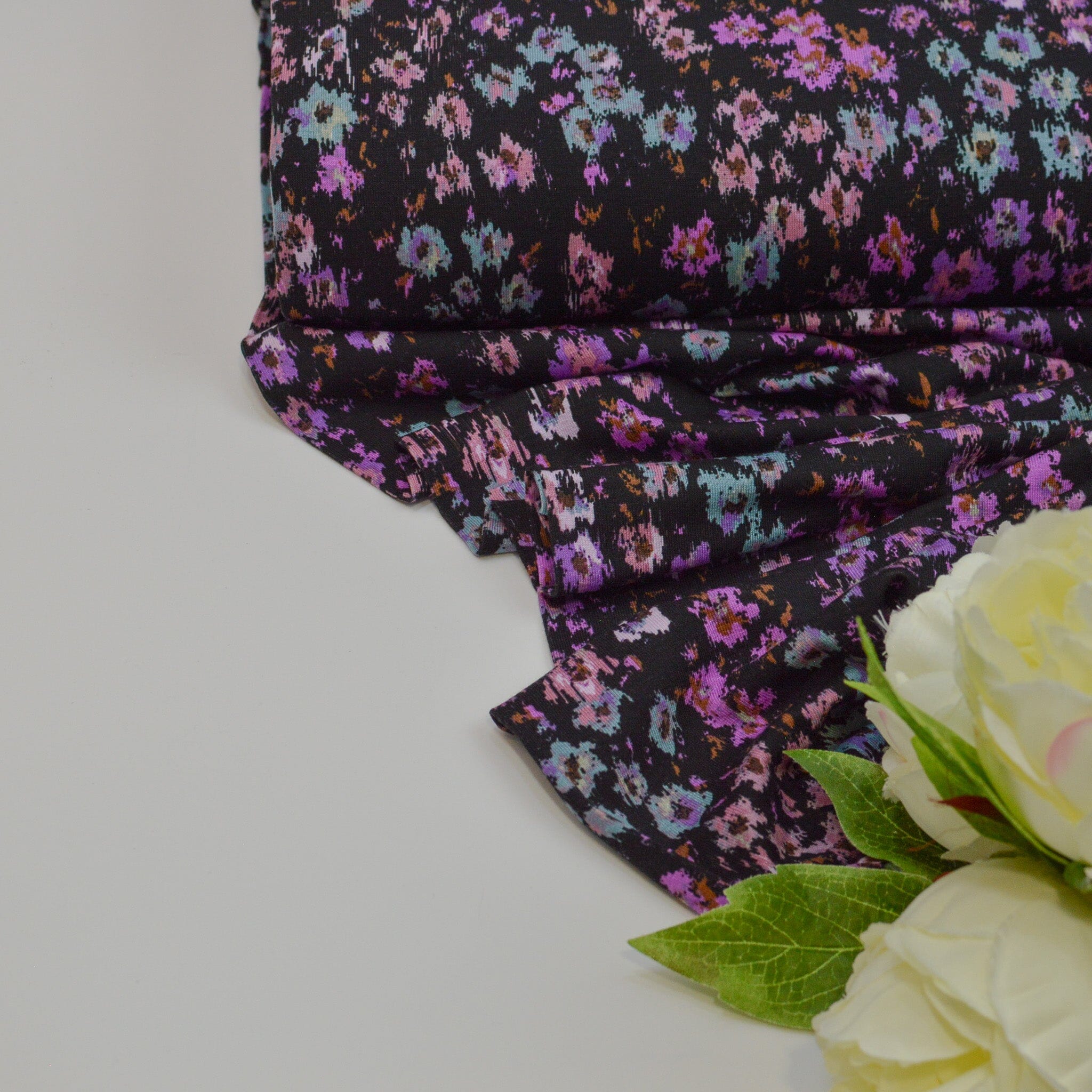Viskose Jersey - Blümchen pink lila blau Fabric poshpinks