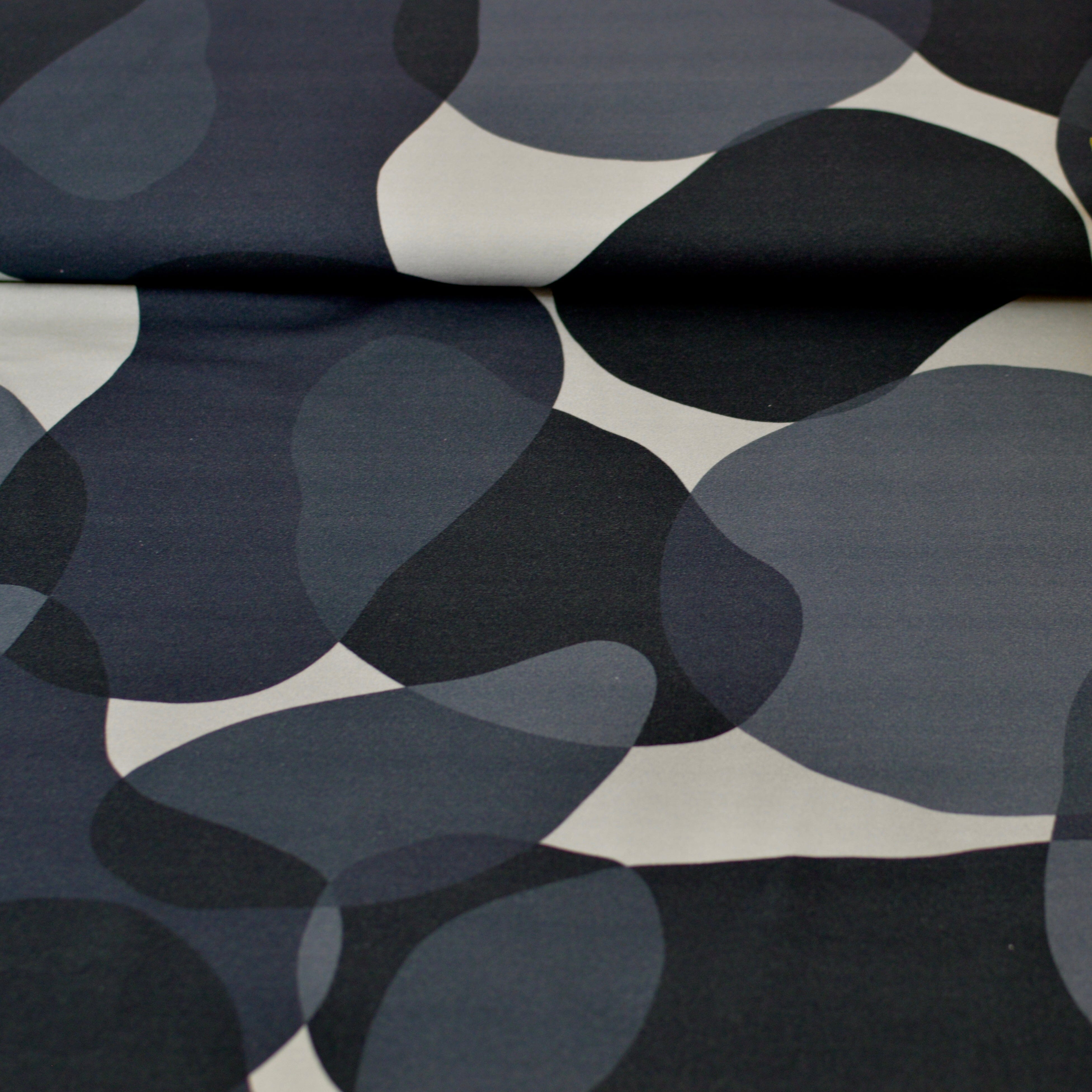 Vorbestellung Soft Touch French Terry - Aurora - Grey Fabric poshpinks