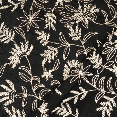 Baumwolle Popeline - mit Stickerei schwarz Fabric poshpinks