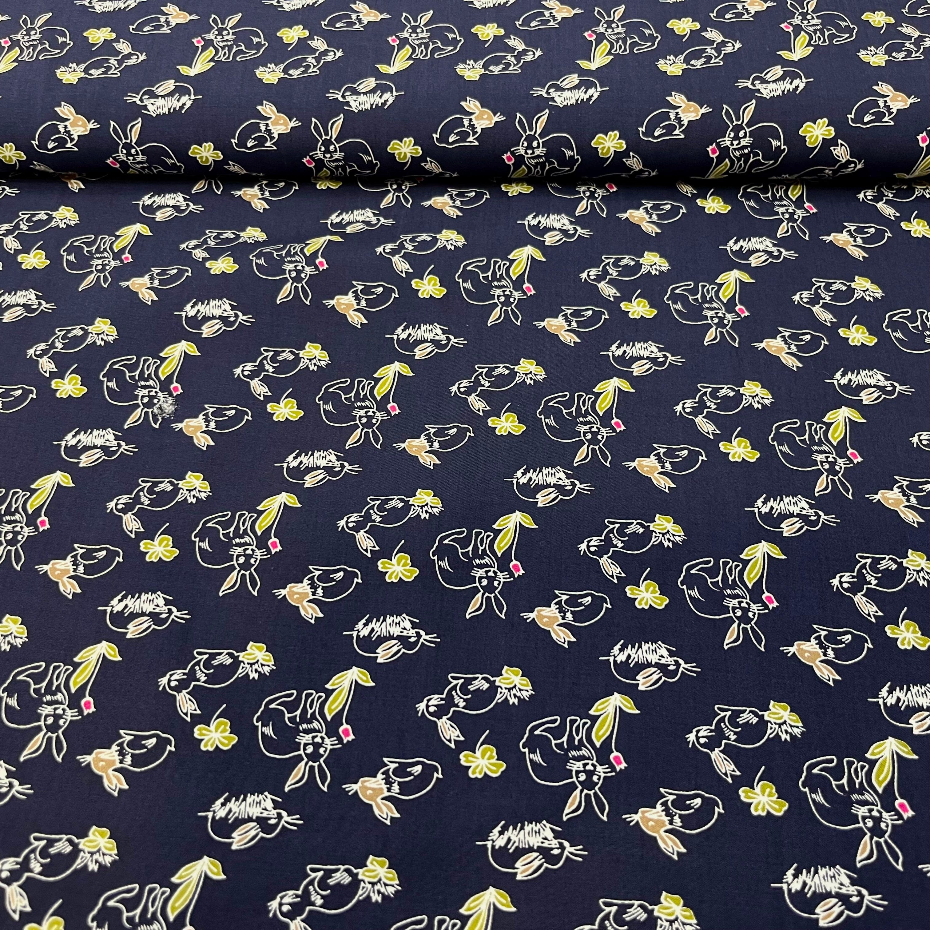 Viskose - Häschen - navy Fabric poshpinks