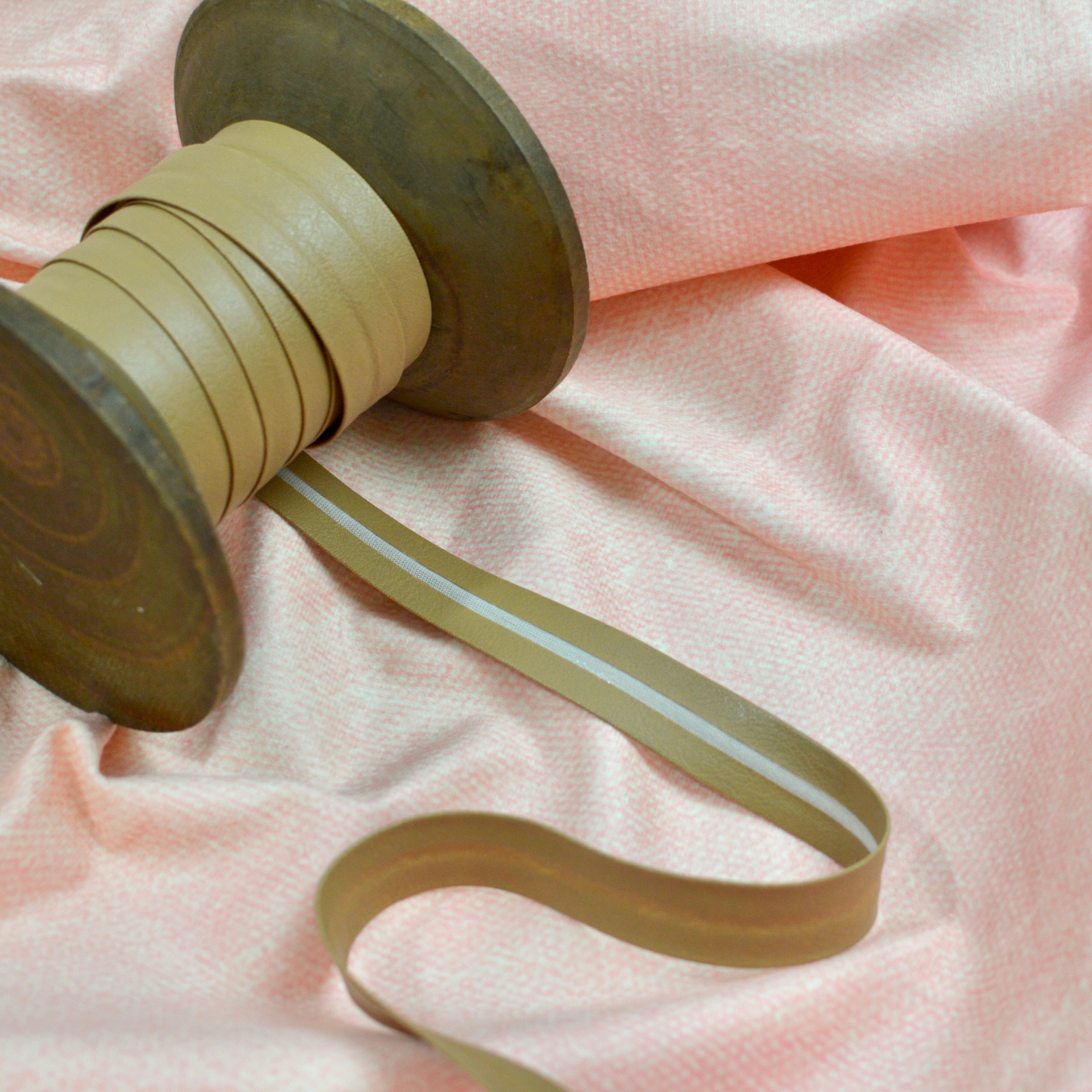 Kunstleder Schrägband Einfassband 14mm beige Fabric poshpinks