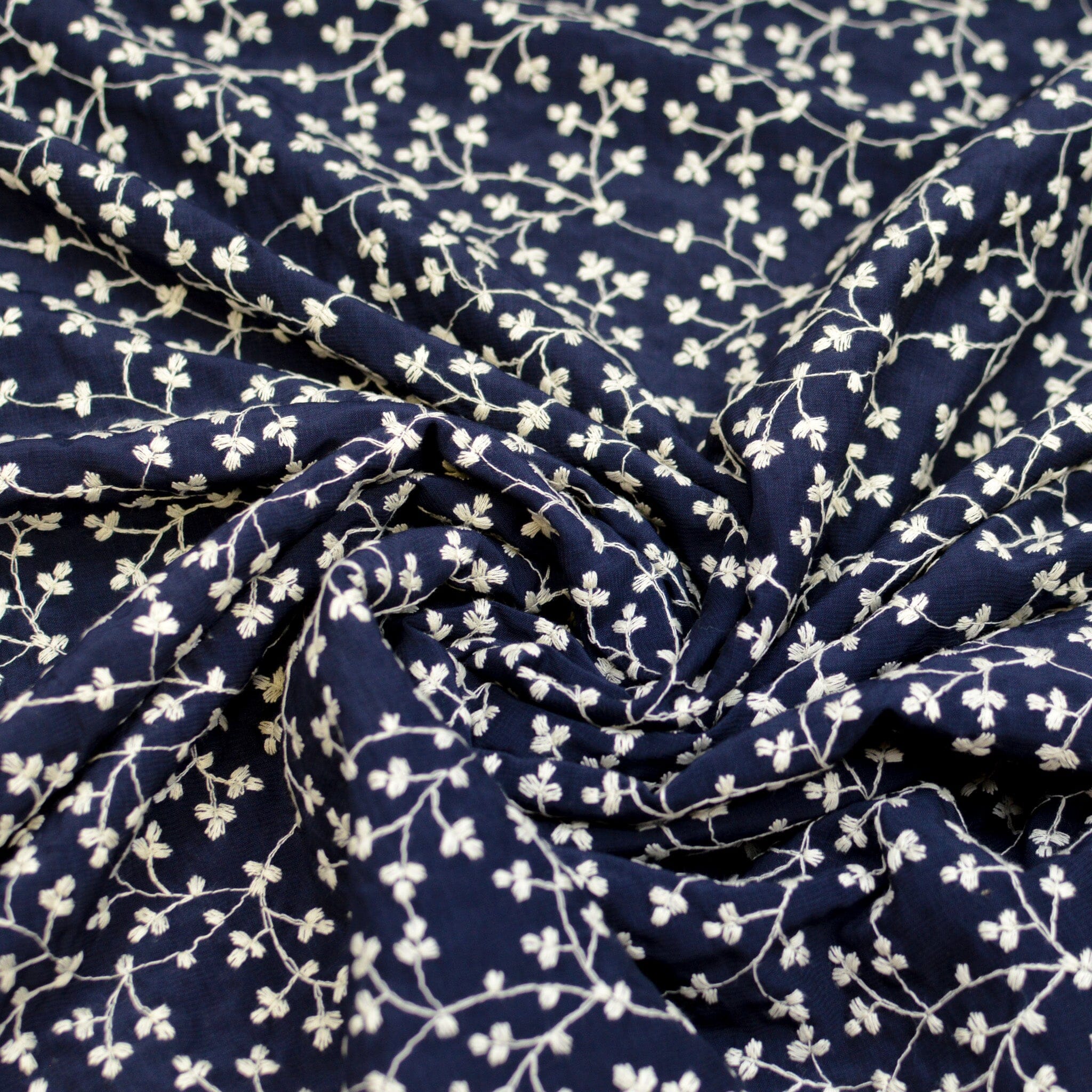 Stickereistoff - dunkelblau Fabric poshpinks