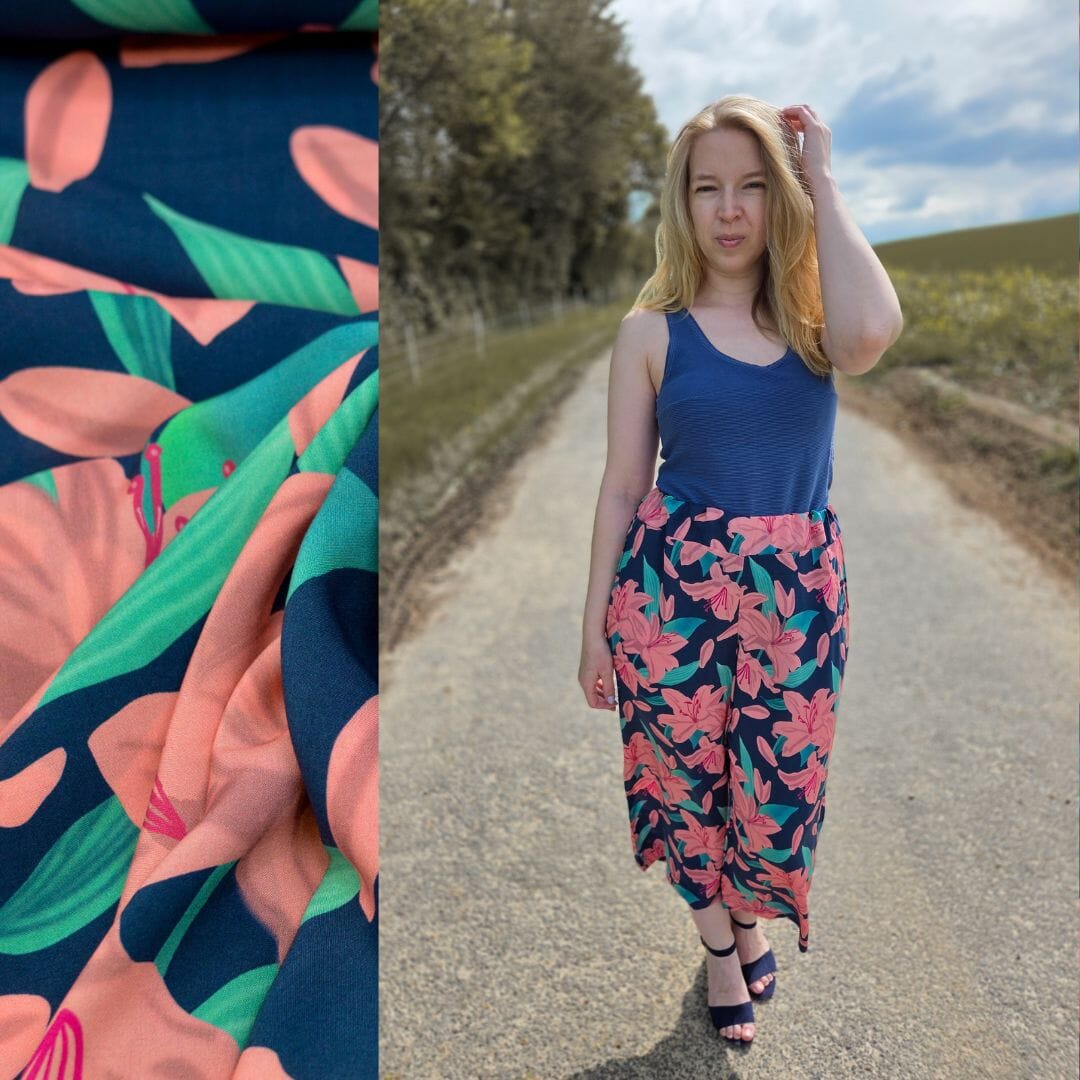 Ecovero™ Viskose - Velithe Grand Bleu Foncé - by Theresartventure Fabric poshpinks