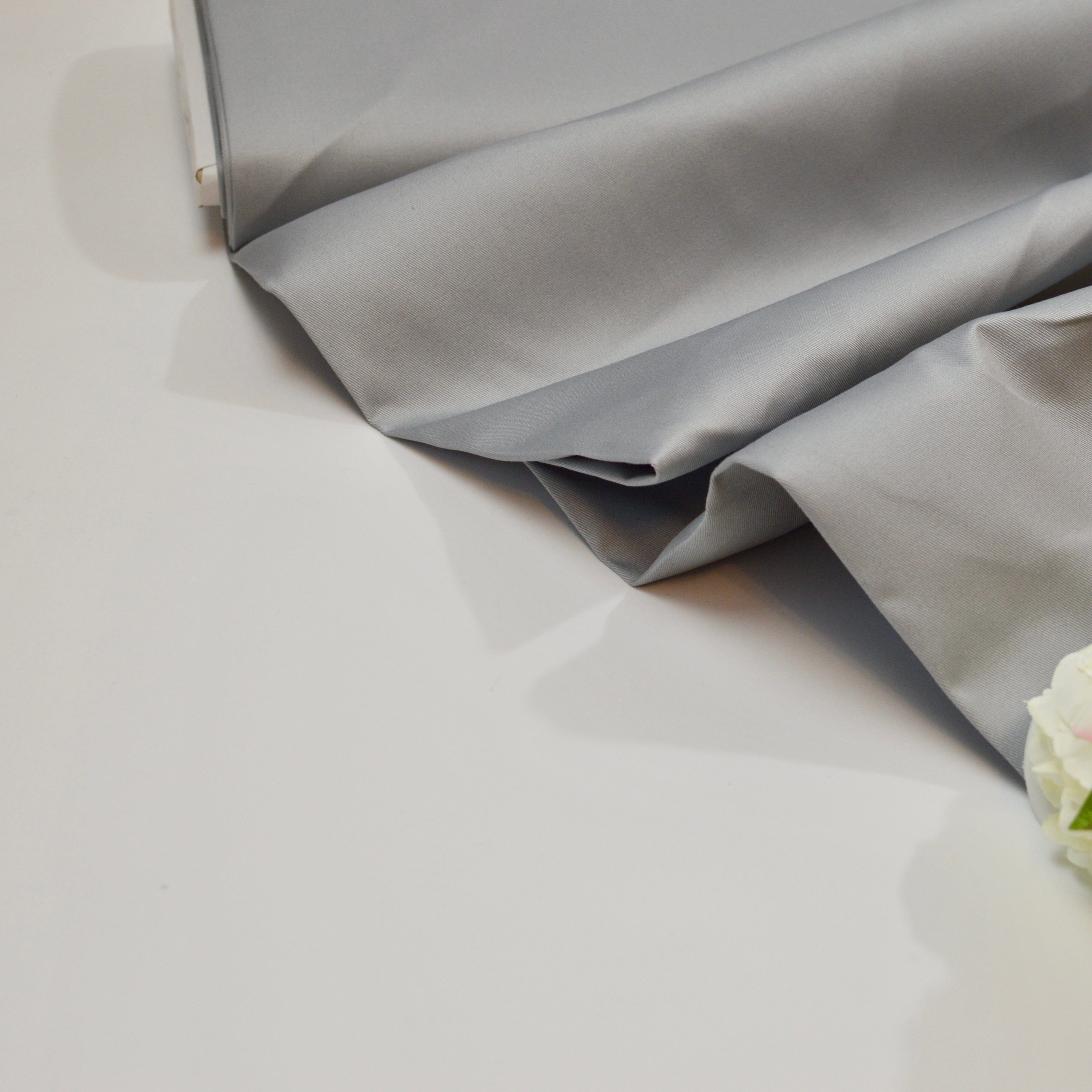 Twill - hellgrau Fabric poshpinks