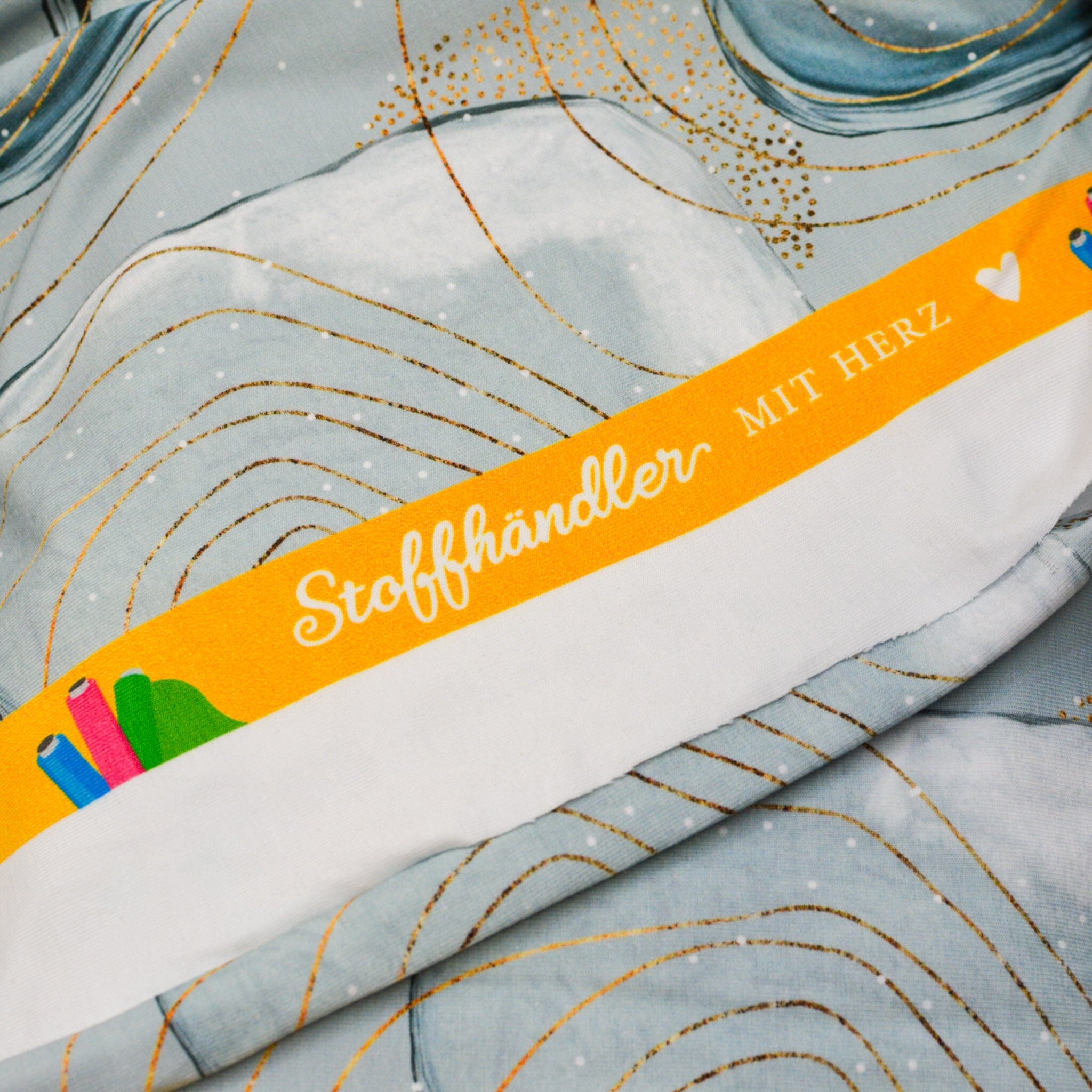 Stoffhändler mit Herz Eigenproduktion - Kreise abstrakt gold grau Fabric poshpinks