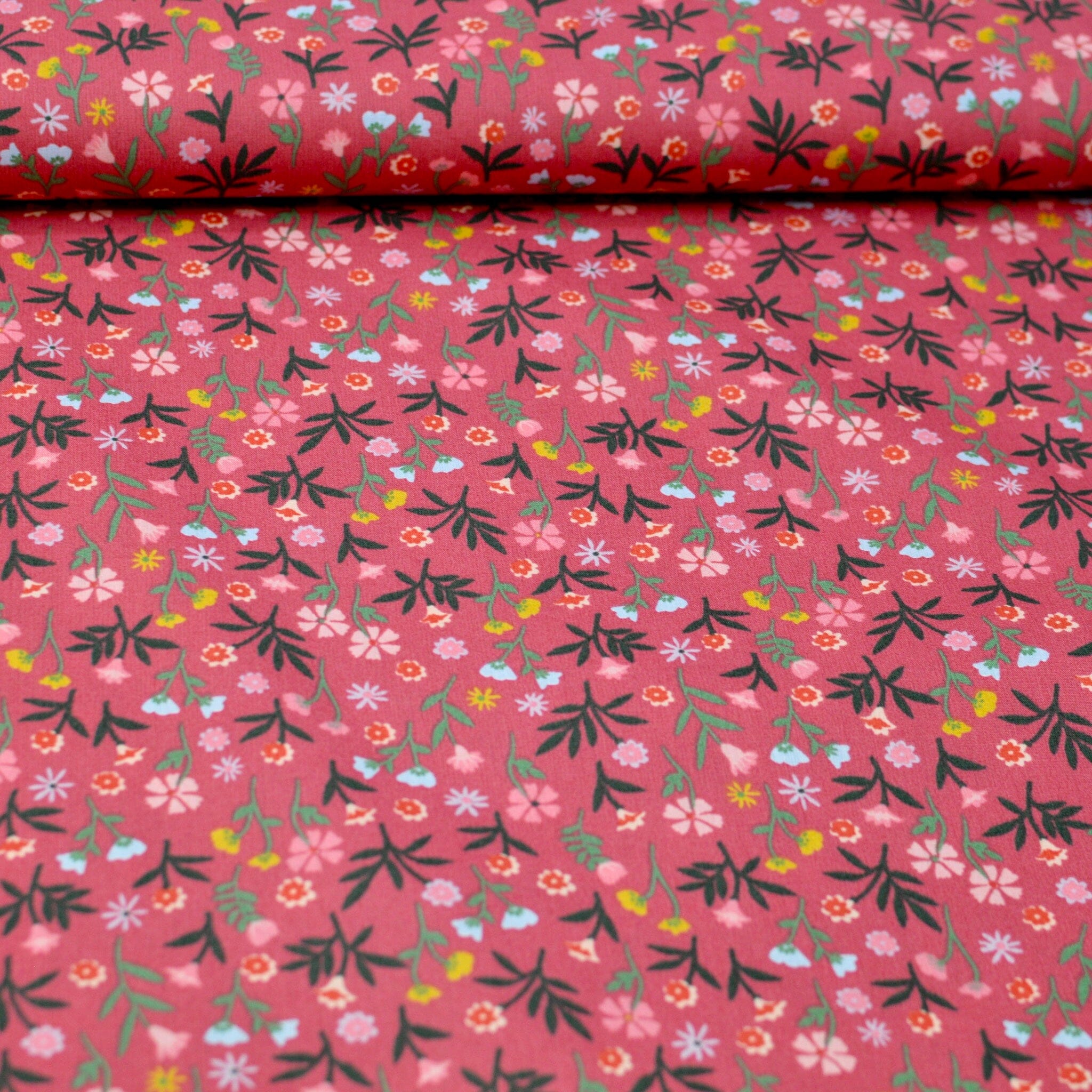 Baumwoll Popeline - Wild Flowers - Dark Rose Fabric poshpinks