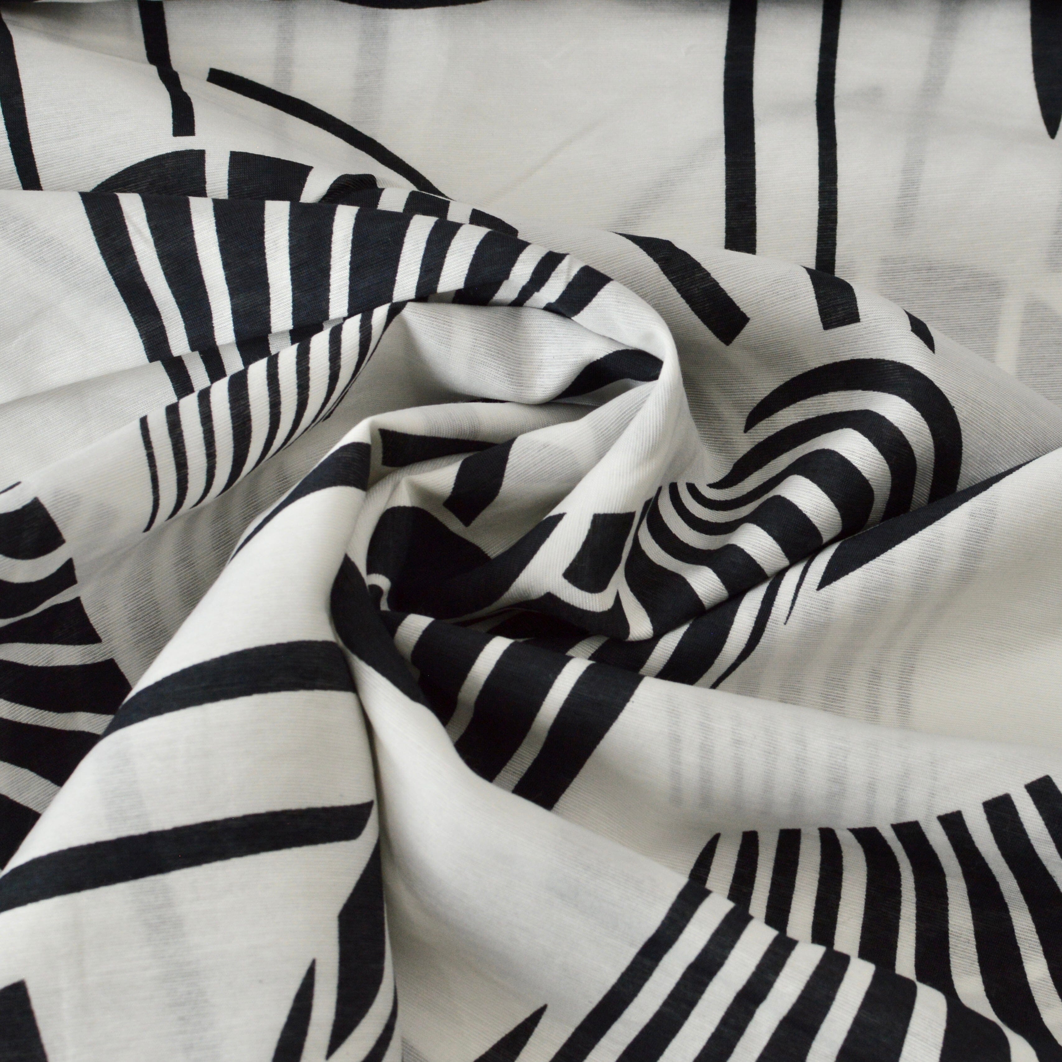 Viskose - Abstrakt weiß schwarz Fabric poshpinks