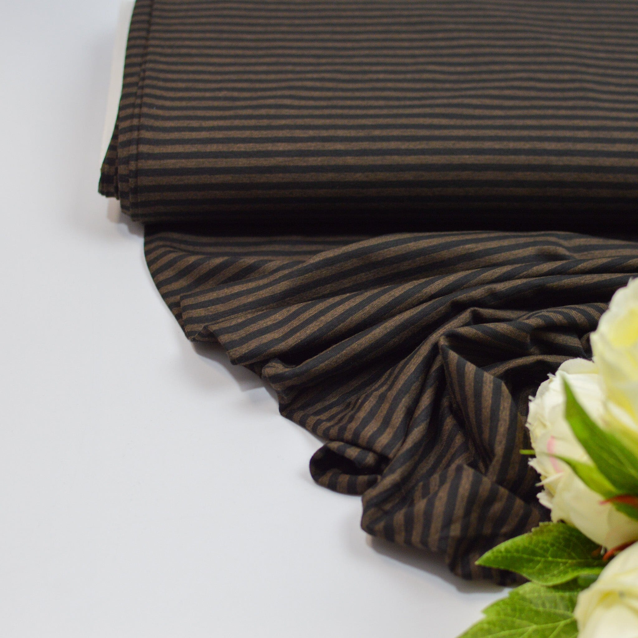 Baumwolljersey - kleine Streifen - schwarz braun Fabric poshpinks