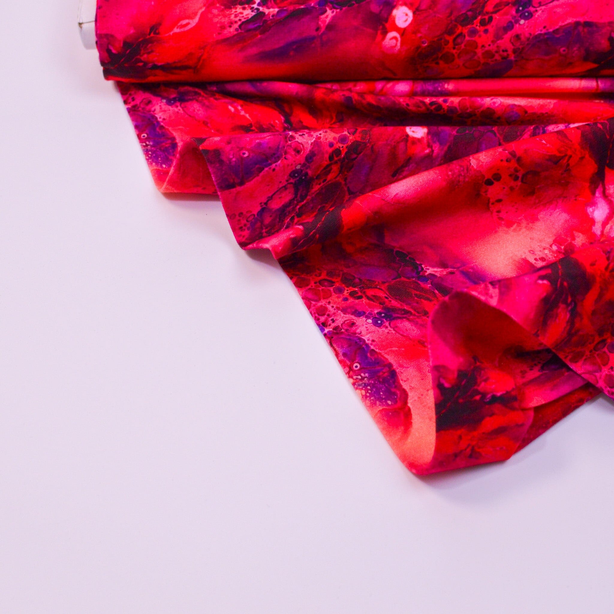 Baumwolljersey - Fantasy Beerenrot Fabric poshpinks