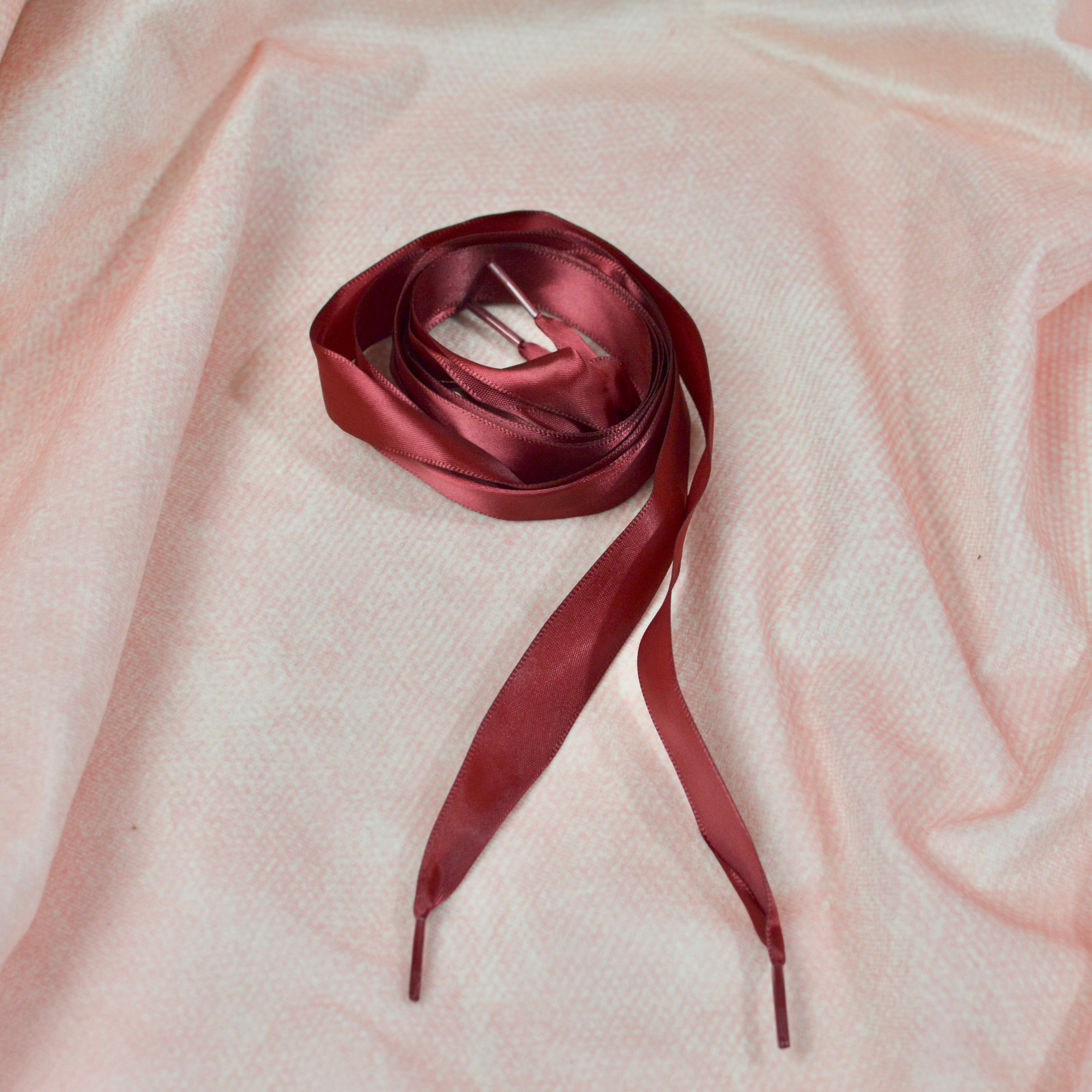Satinband Schnürsenkel Dunkelrot 110 cm Pearls poshpinks