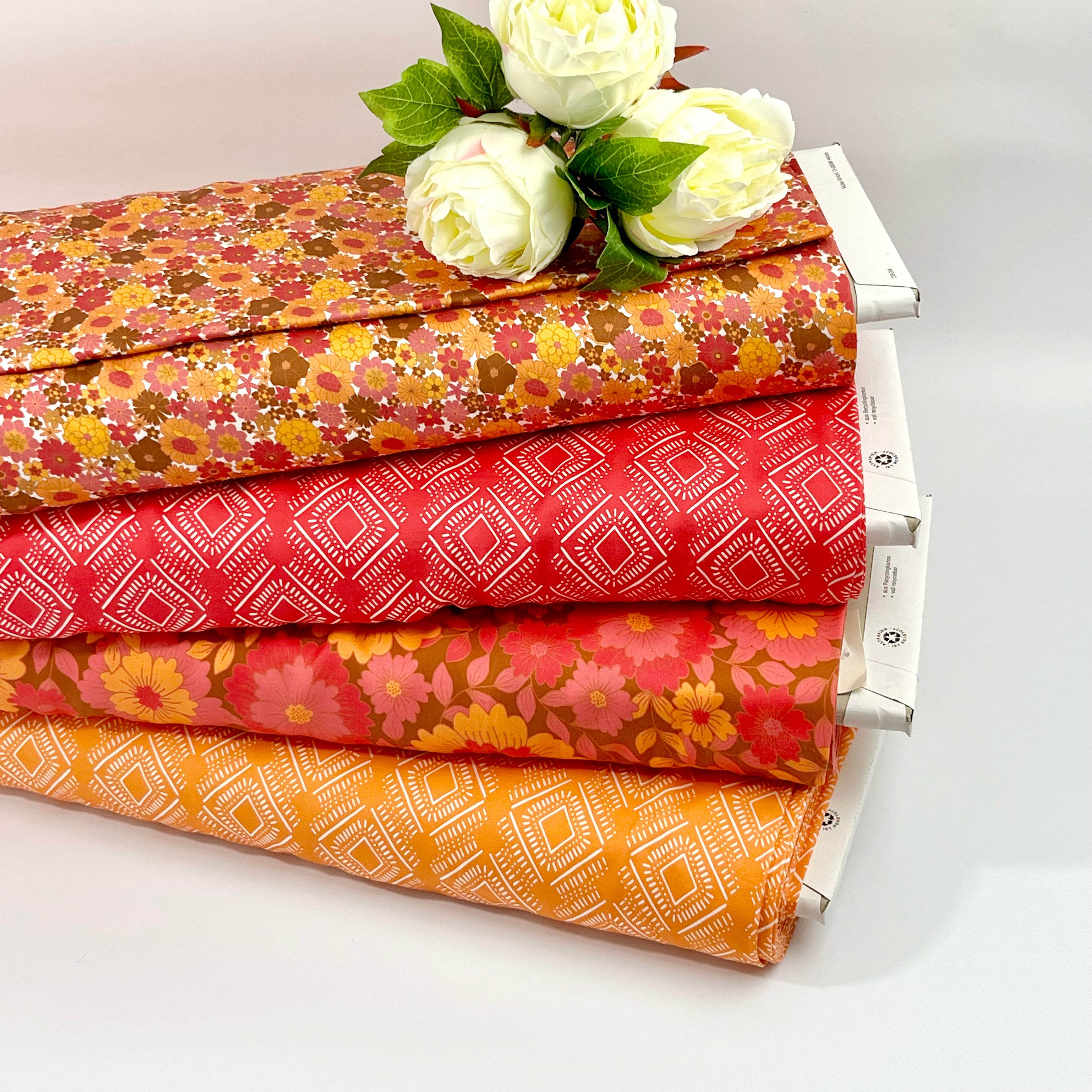 Limited Pre-Order Tencelsatin - Rhonda Ikat Crimson Fabric poshpinks
