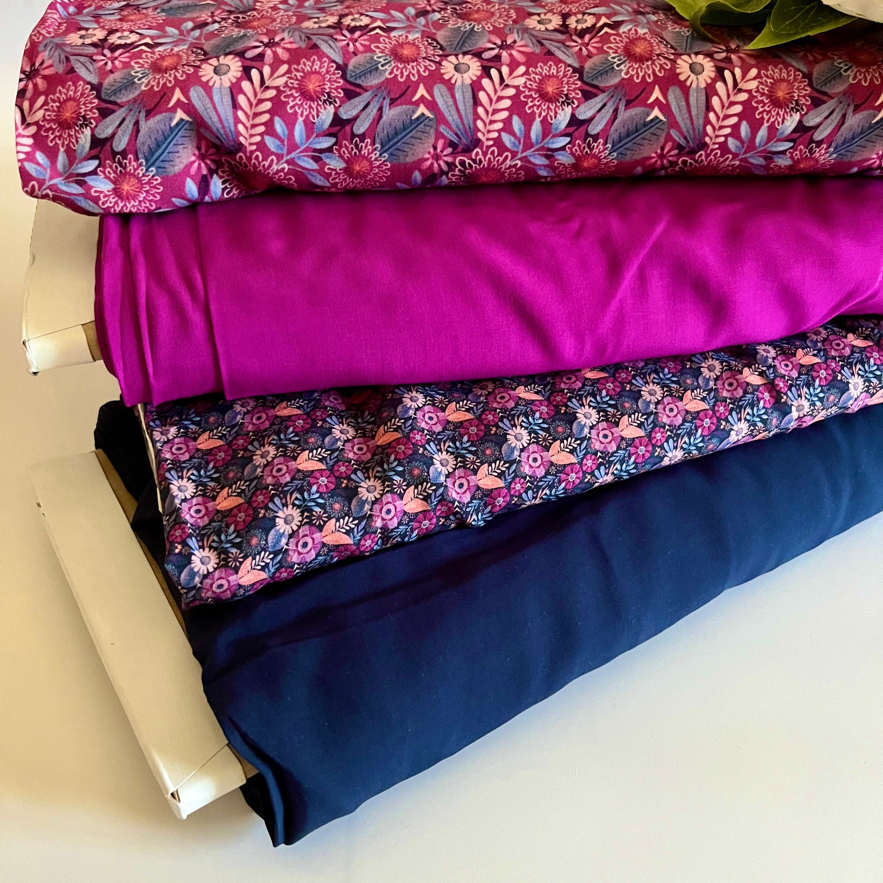 Viskose - Fuchsia Fabric poshpinks