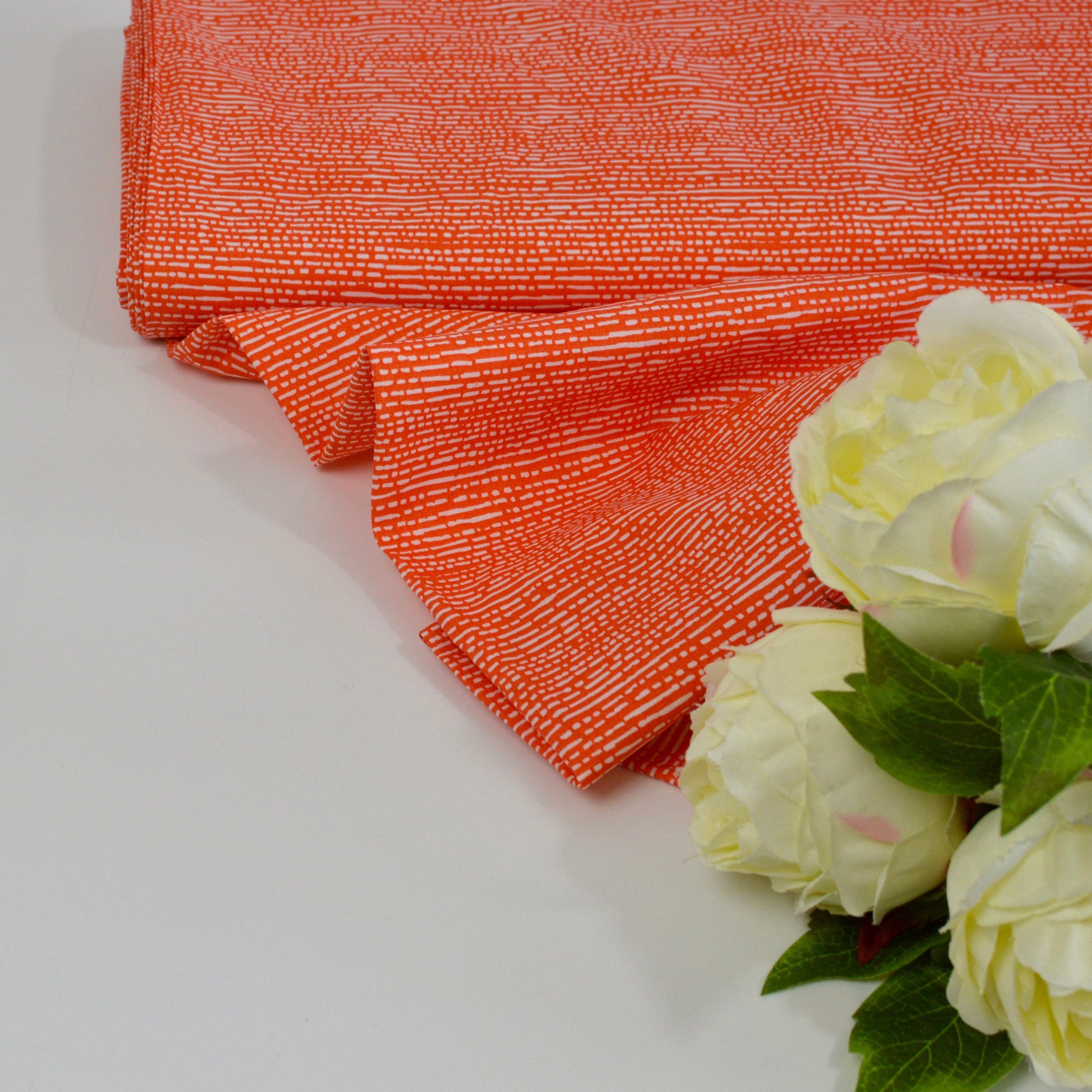 Baumwoll Popeline - micro scratchy stripes - coralle Fabric poshpinks