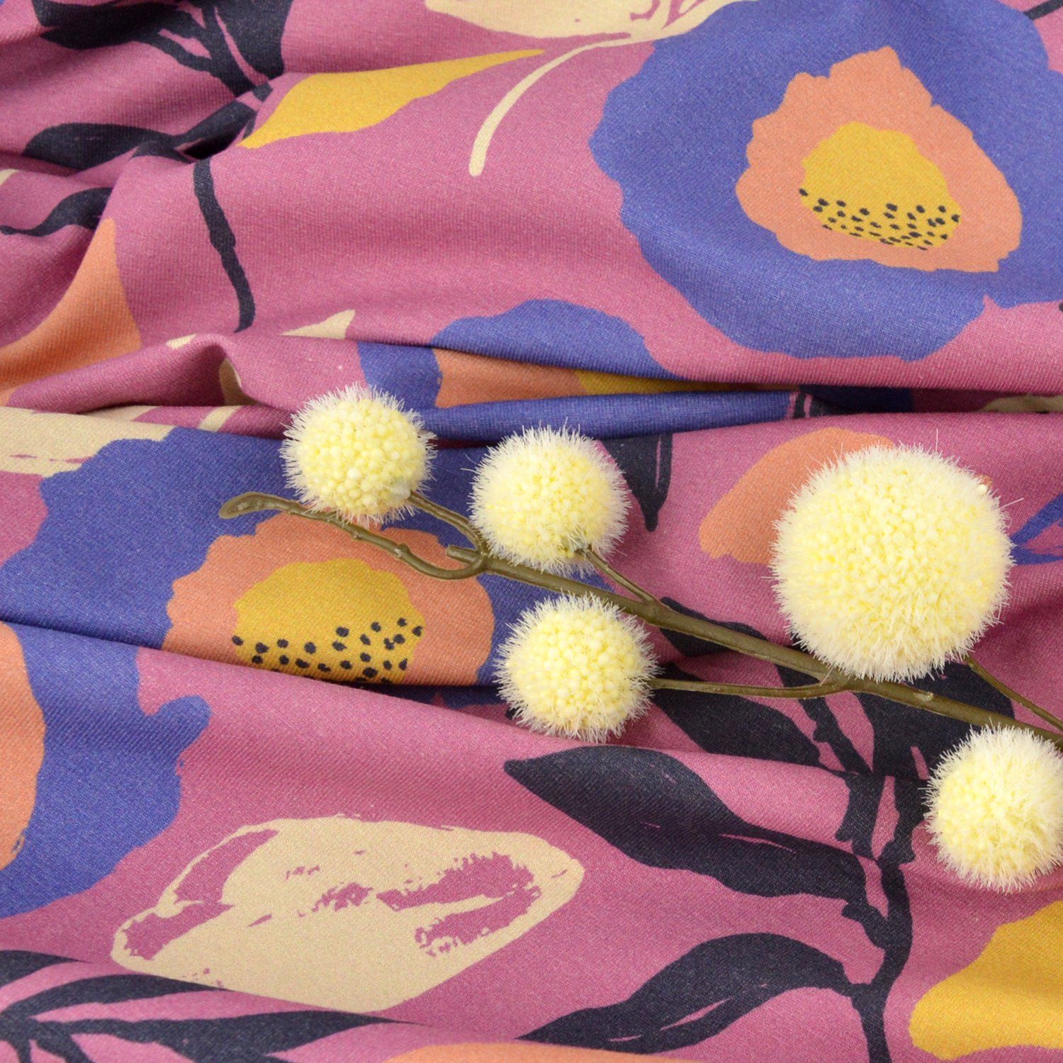 Baumwolljersey - Nora - Blumentraum auf Rosa - poshpinks