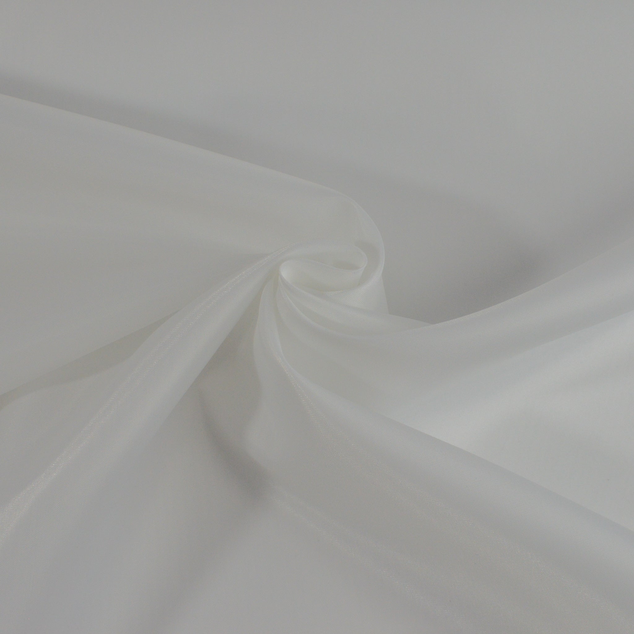 Futtertaft Off White Fabric poshpinks