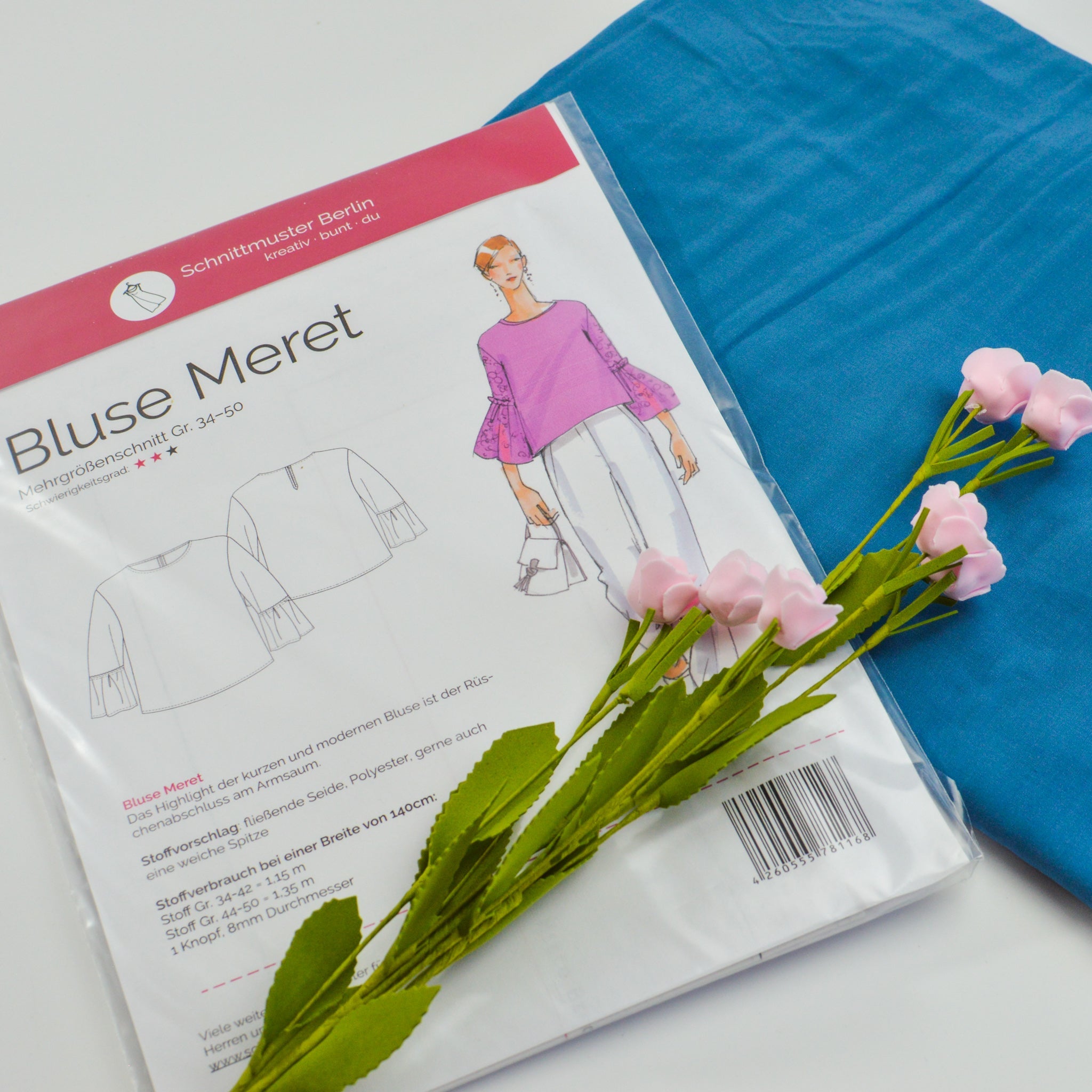 Papierschnittmuster von Schnittmuster Berlin - Bluse Meret Stück poshpinks