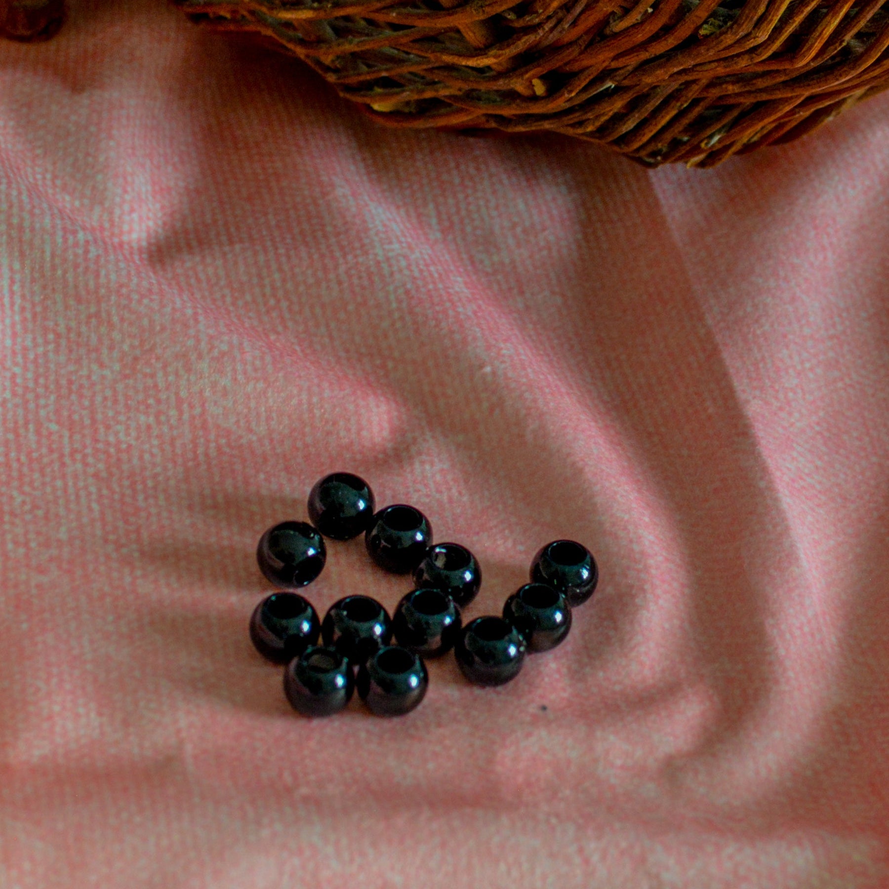 Großlochperlen 14x11 mm Schwarz leicht glänzend Pearls poshpinks