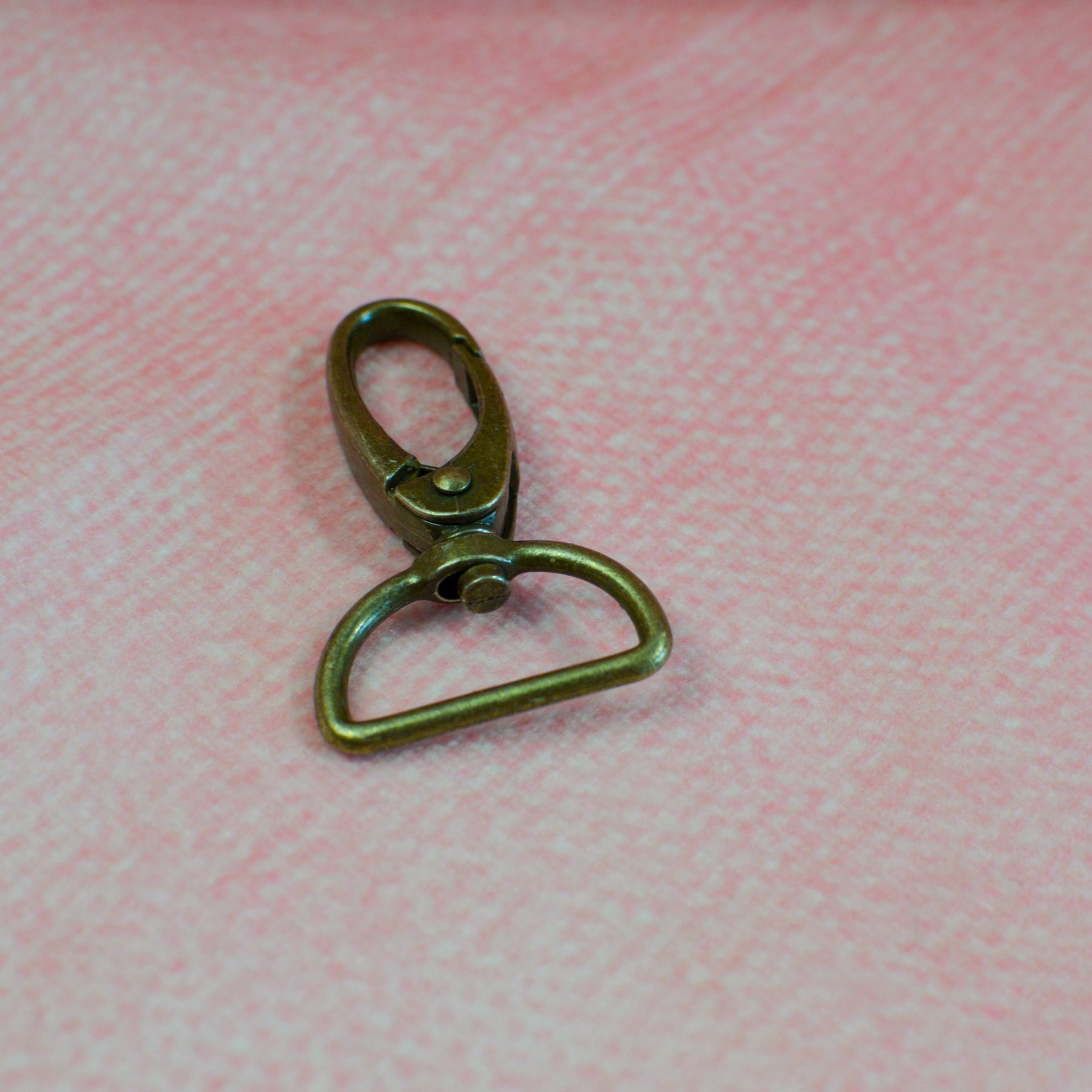 Karabinerhaken 25 mm altmessing Stück poshpinks