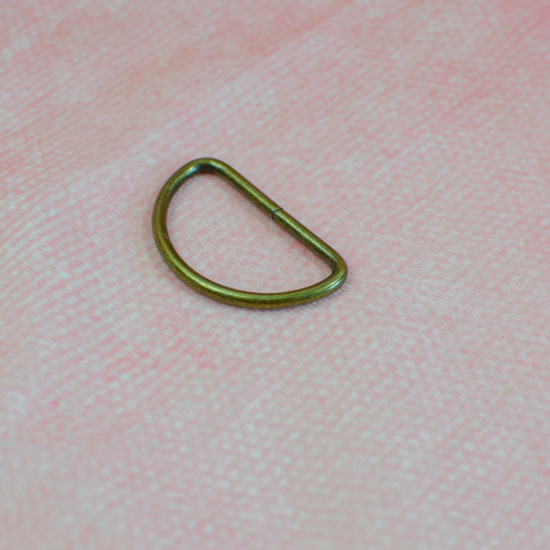 Halbring D-Ring 38 mm messing Stück poshpinks