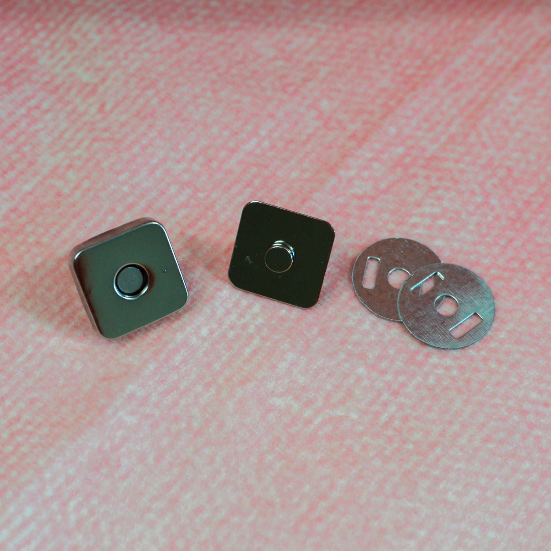 Magnetverschluß quadratisch Schwarz metallic 18 x 18 mm Stück poshpinks