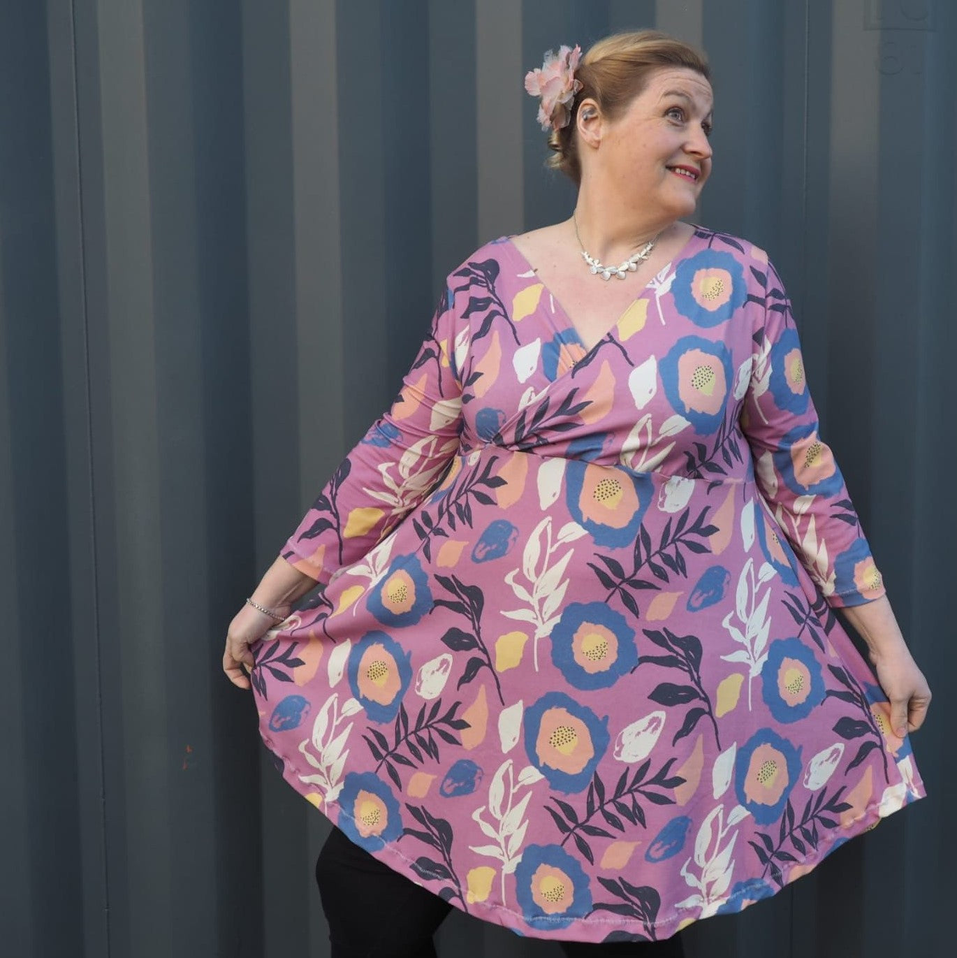 Baumwolljersey - Nora - Blumentraum auf Rosa Fabric poshpinks