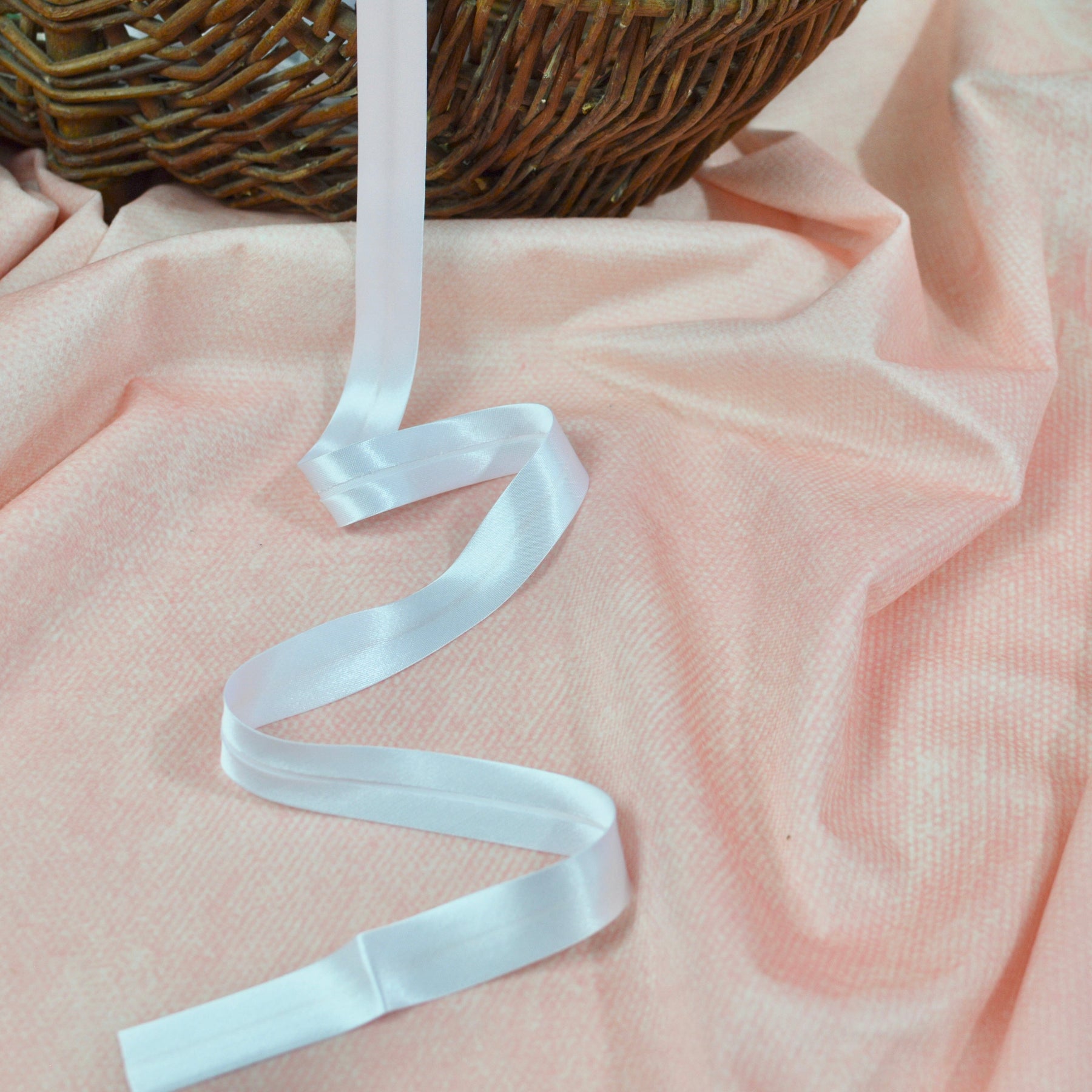 Satin Einfassband / Schrägband 20mm weiß Fabric poshpinks