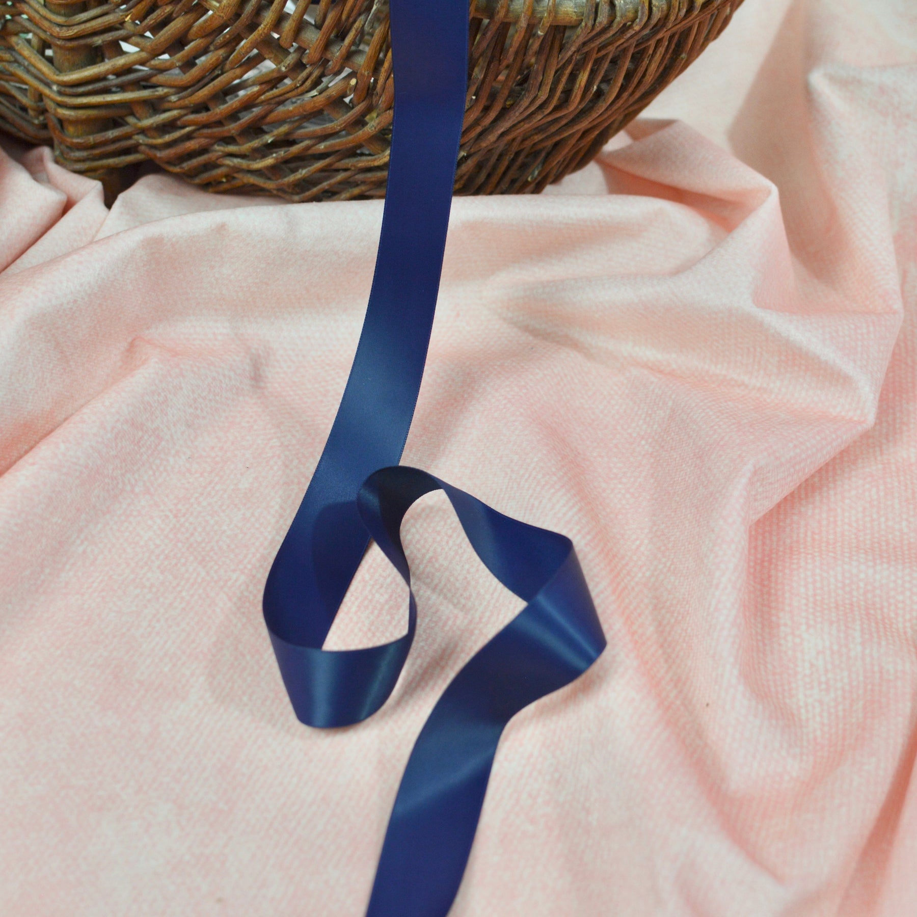 Atlas Satin Einfassband 26 mm dunkelblau Fabric poshpinks