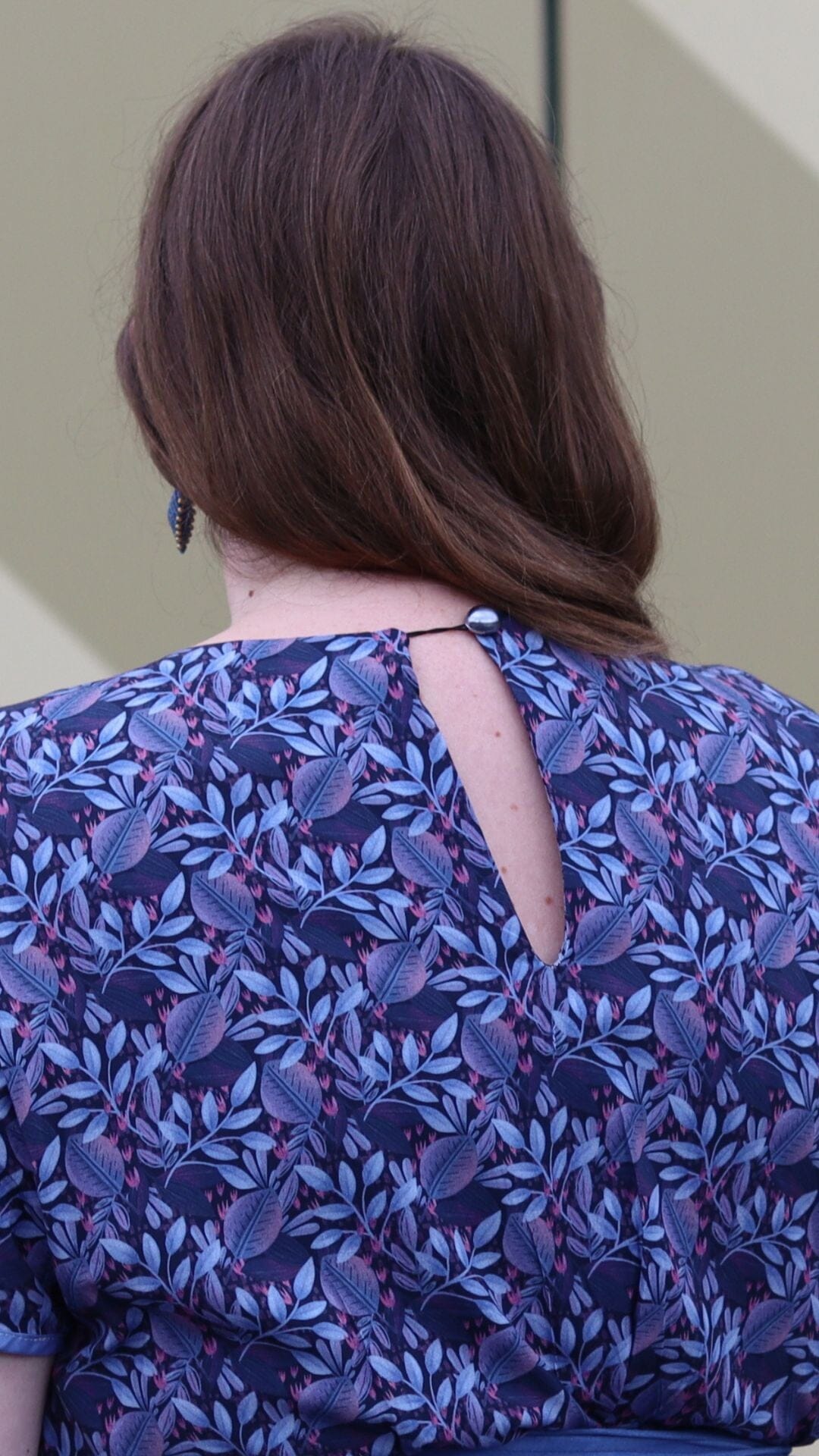 Viskose - Aubrac Blätterregen Fabric poshpinks