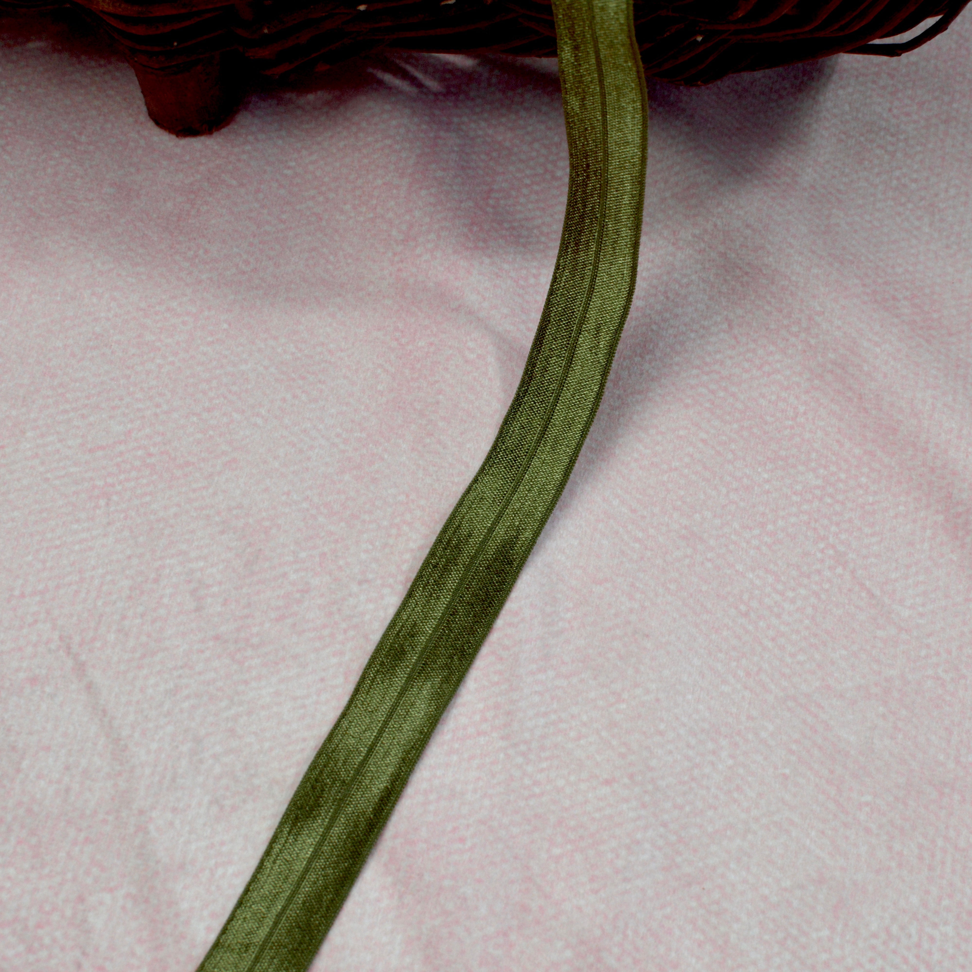 Faltgummi / Falzgummi / elastisches Einfassband 20m oliv Fabric poshpinks