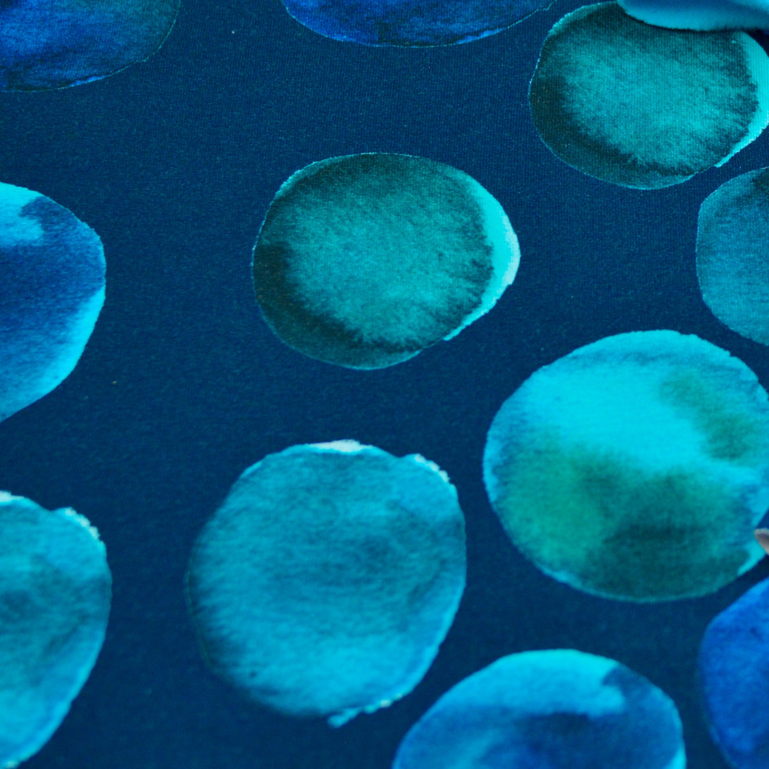 Soft Touch French Terry - Maneter Bubbles Fabric poshpinks