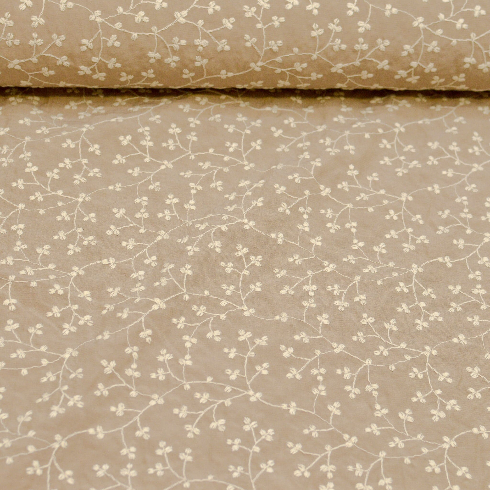 Stickereistoff - beige Fabric poshpinks