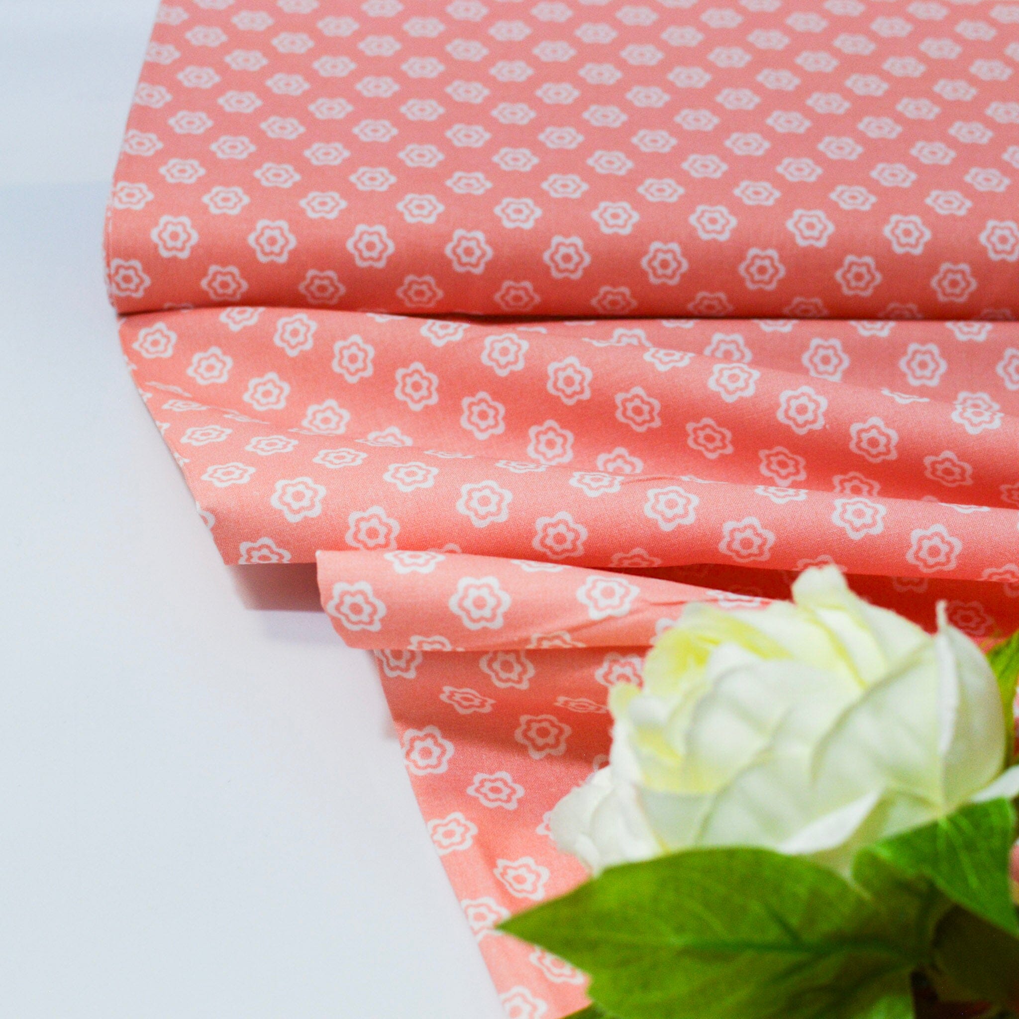 Baumwolle - Popeline - Blumen Kreise apricot Fabric poshpinks