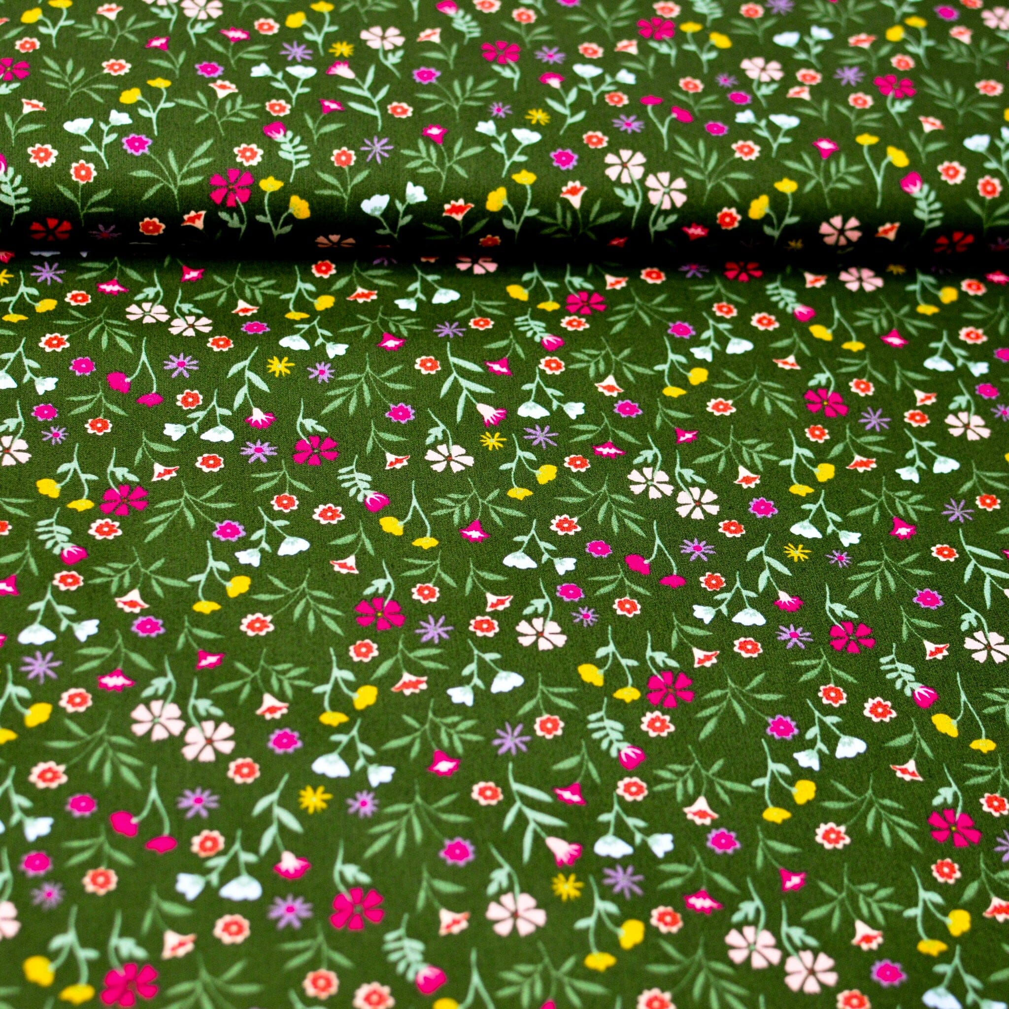 Baumwoll Popeline - Wild Flowers - Dark Green Fabric poshpinks