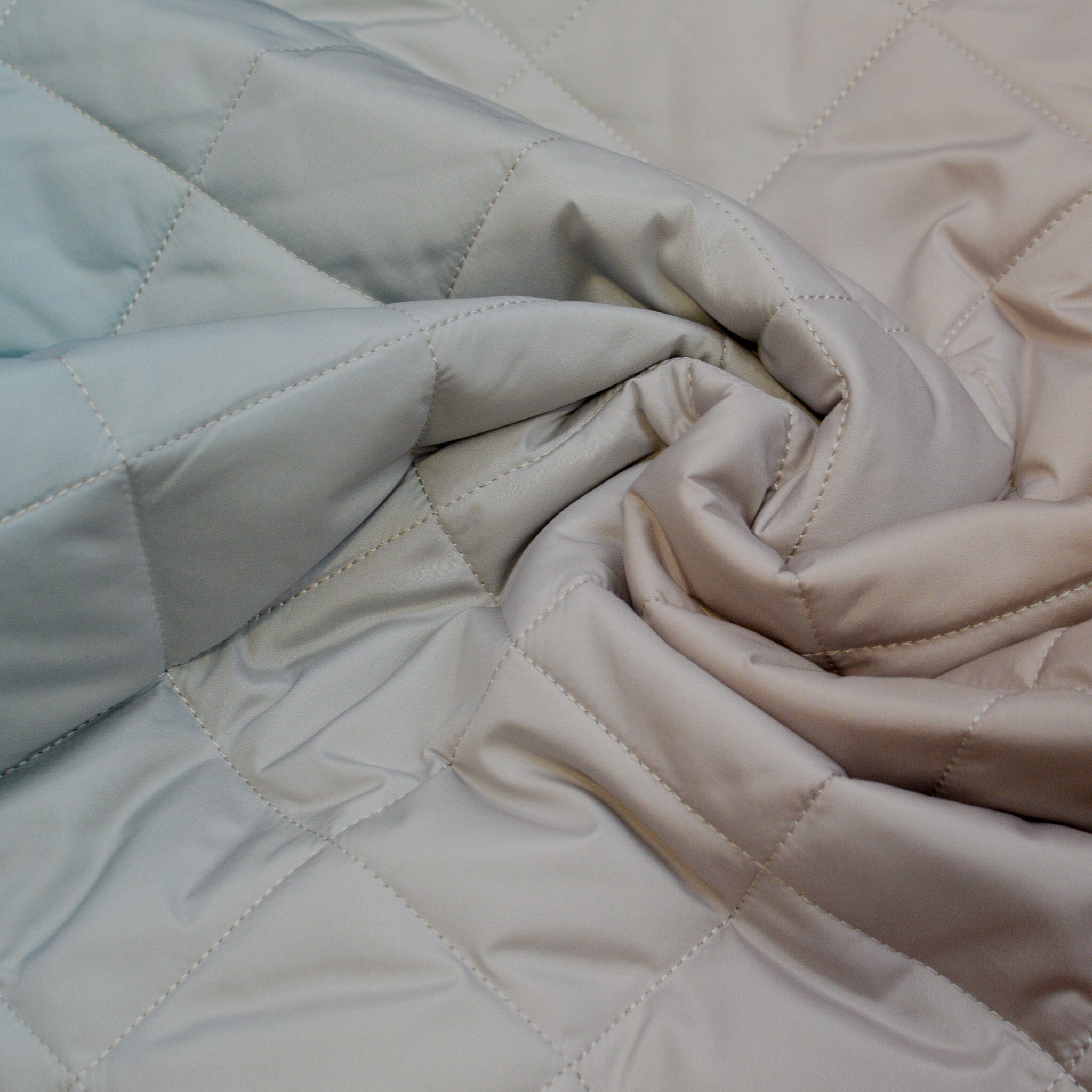 Steppstoff Farbverlauf hellblau zu goldbeige Fabric poshpinks