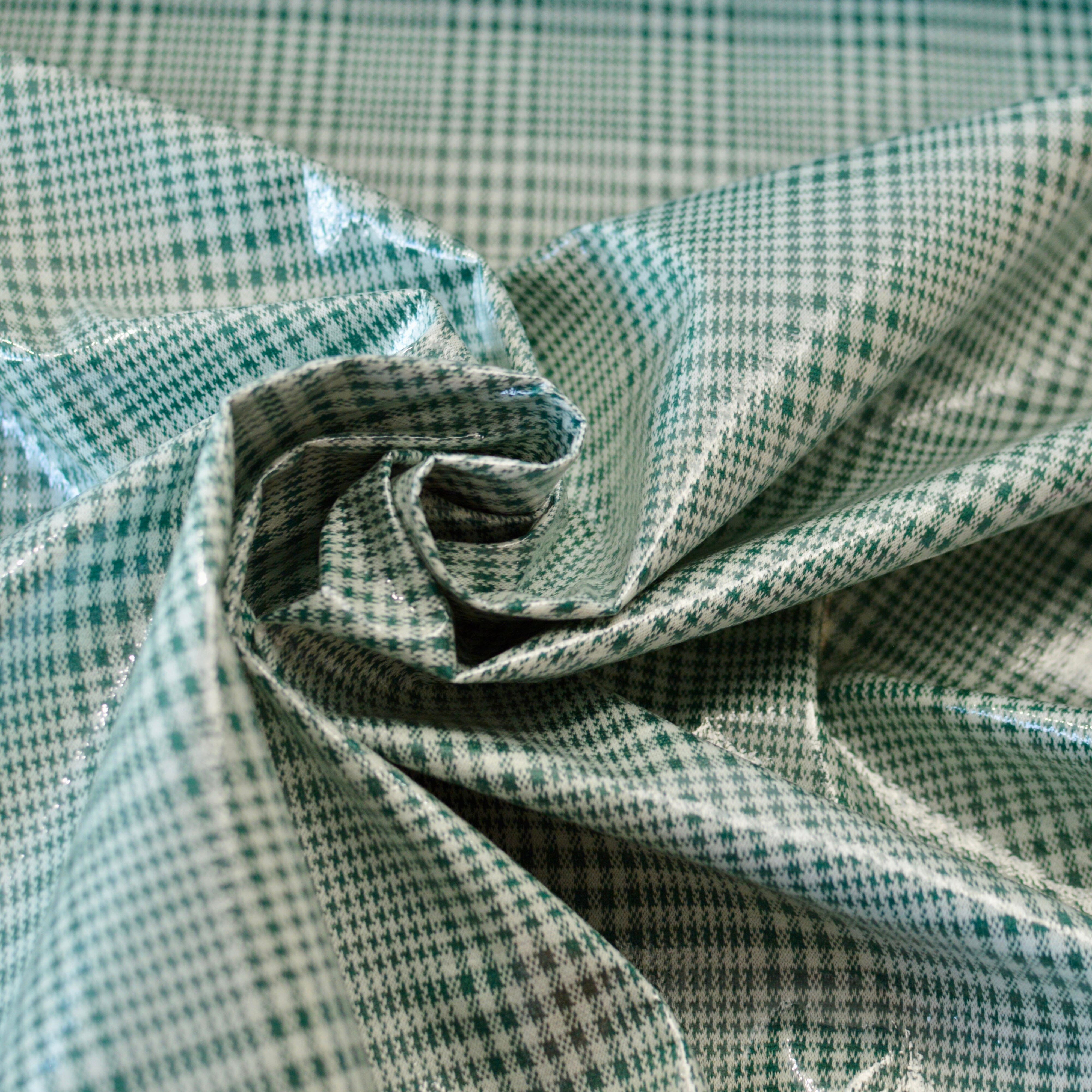 Regenjackenstoff - Kariert gras grün Fabric poshpinks