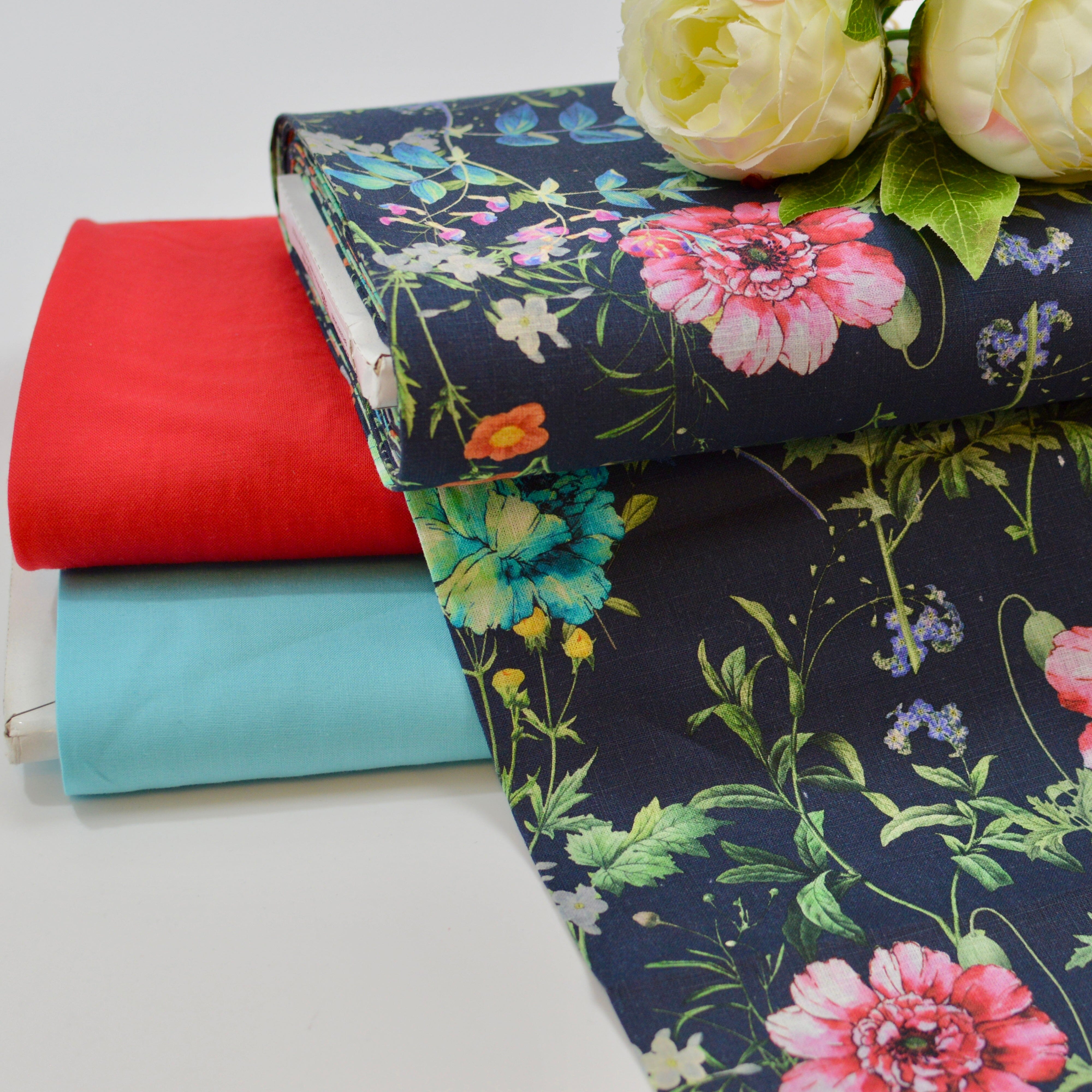 Chinesisches Leinen - Druck Blumen & Ranken Nachtblau Fabric poshpinks
