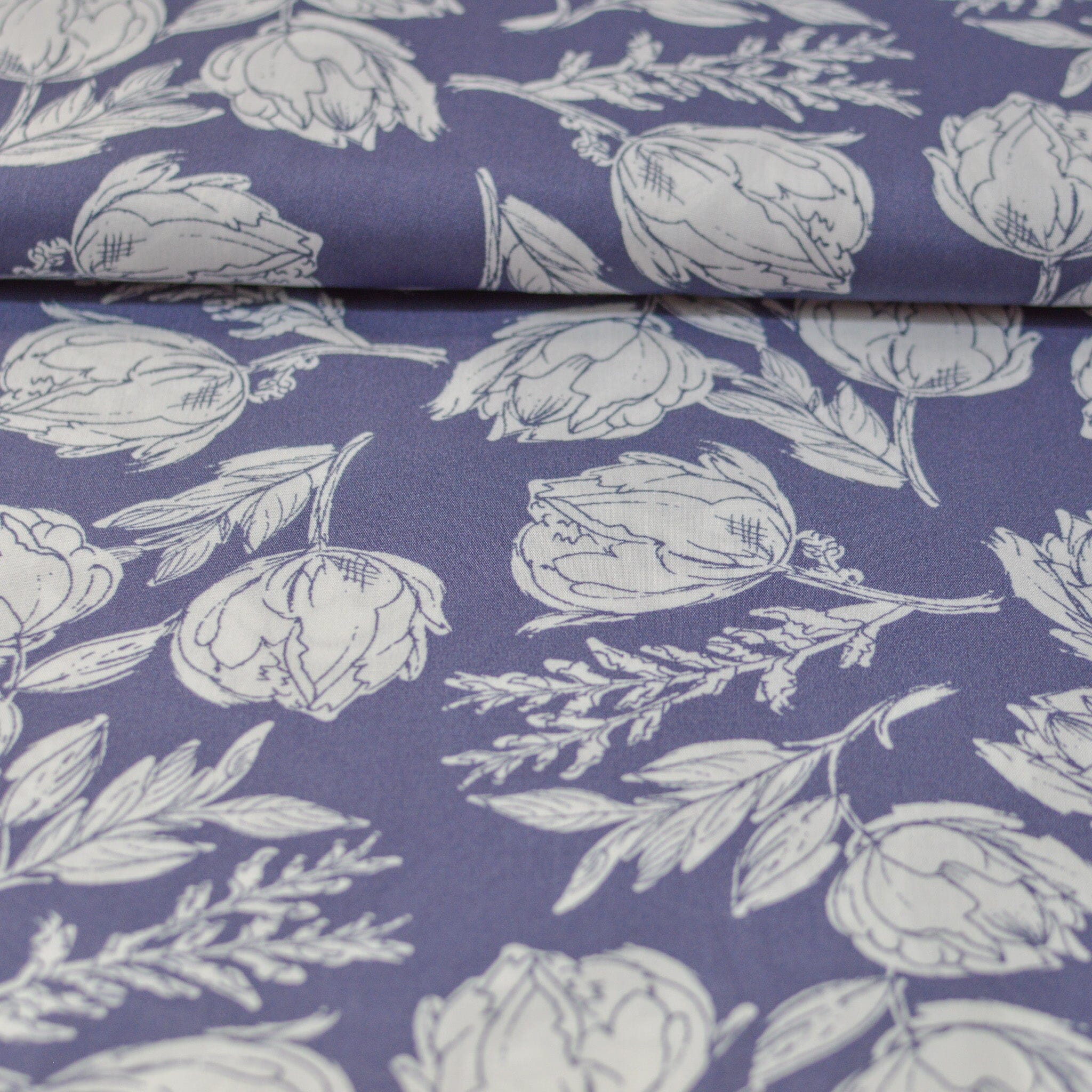 Viskose - Vintage Flowers - dusty violet Fabric poshpinks