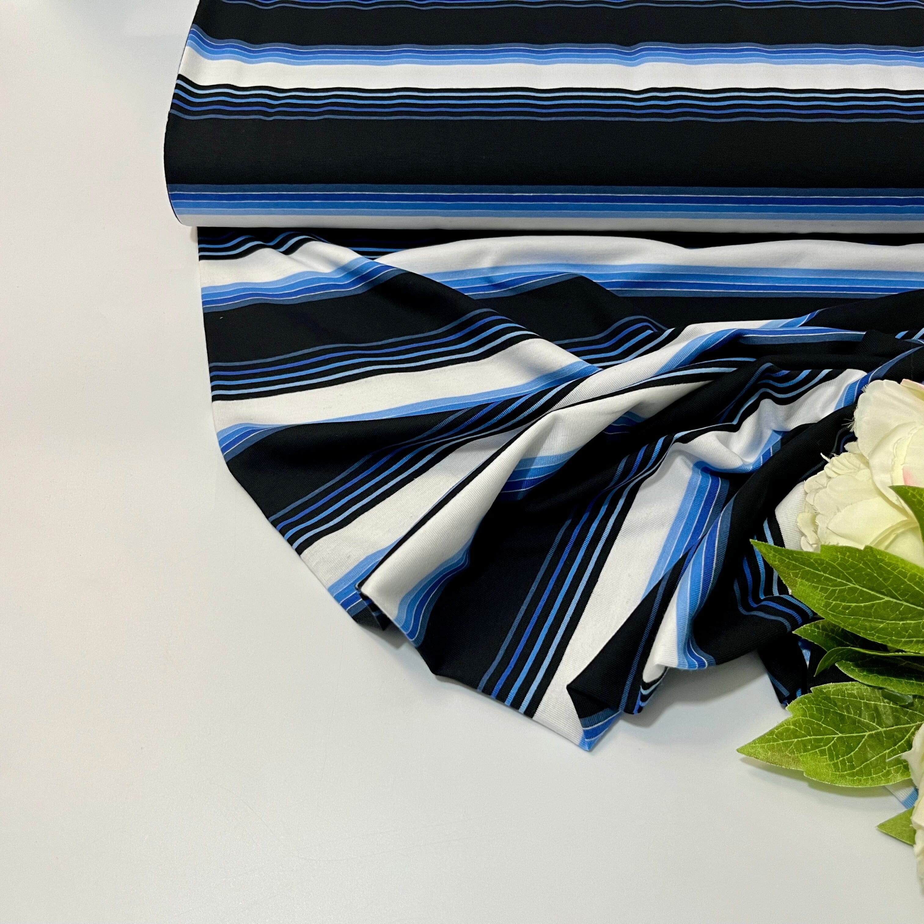 Baumwolljersey - Streifen / Ringel - Schwarz weiß blau Fabric poshpinks