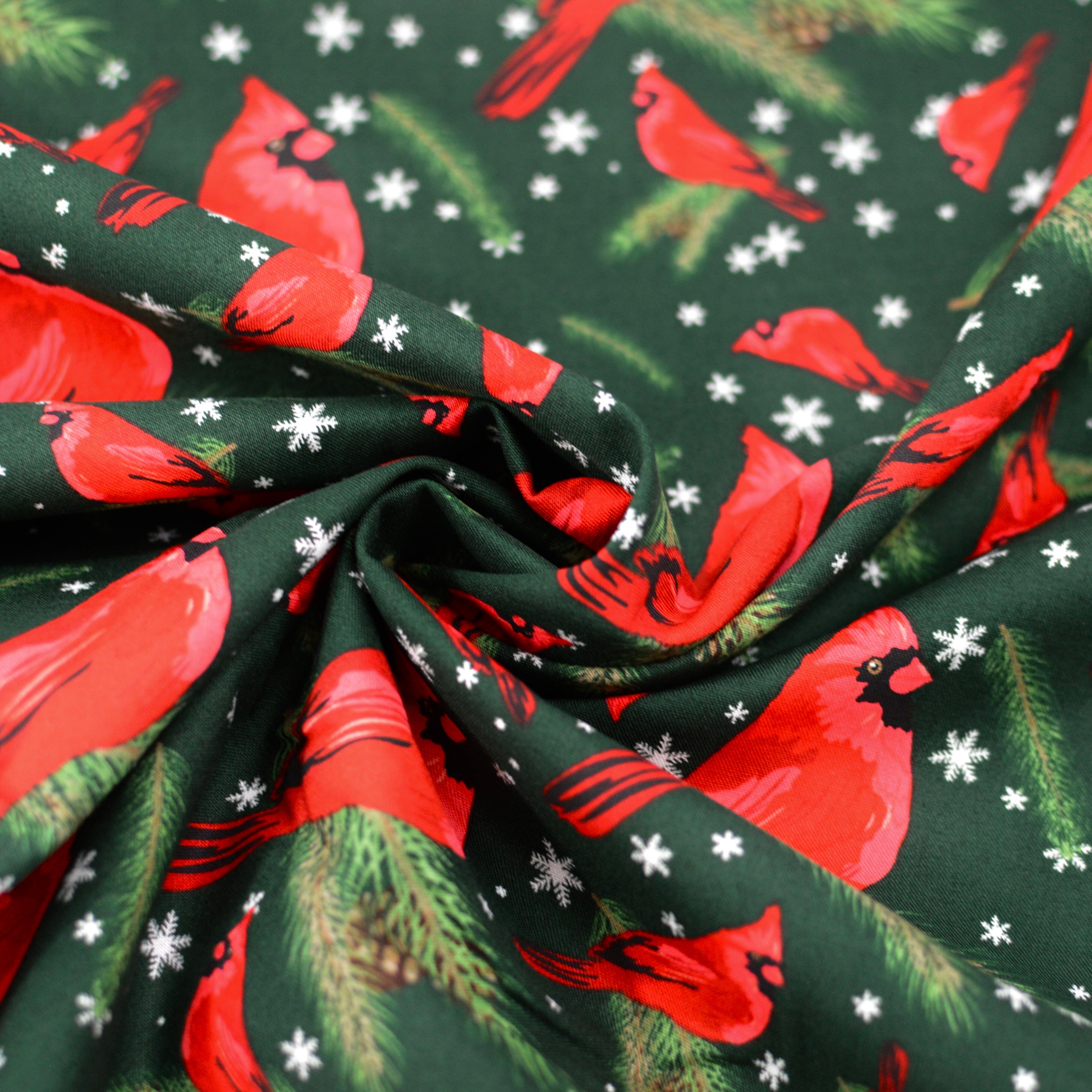 Baumwoll - Webware mit Weihnachstmuster - rote Vögel auf dunkelgrün Fabric poshpinks