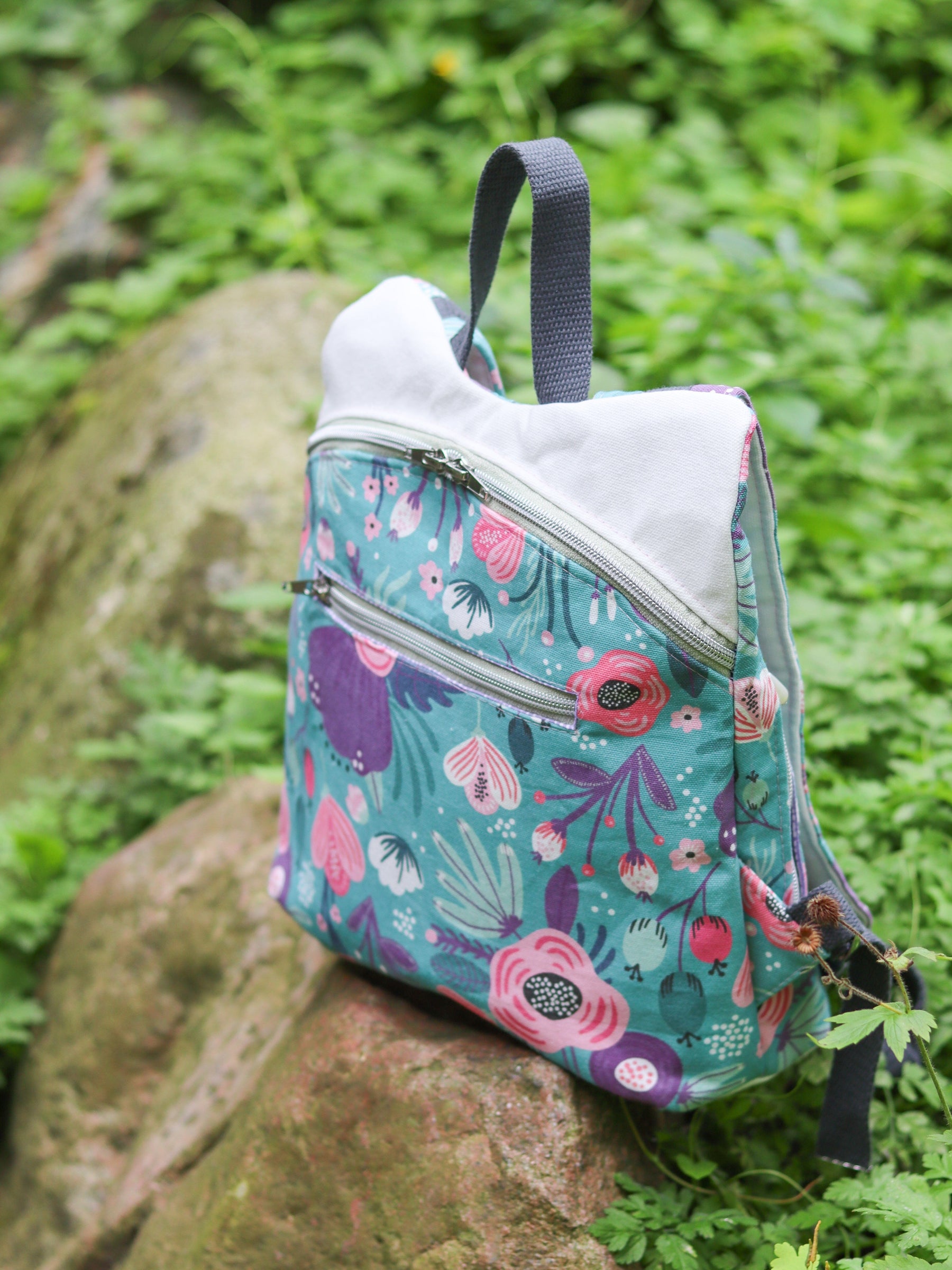 Pre - Order Tender recycling Canvas " Primavera " Blumen auf grün Fabric poshpinks