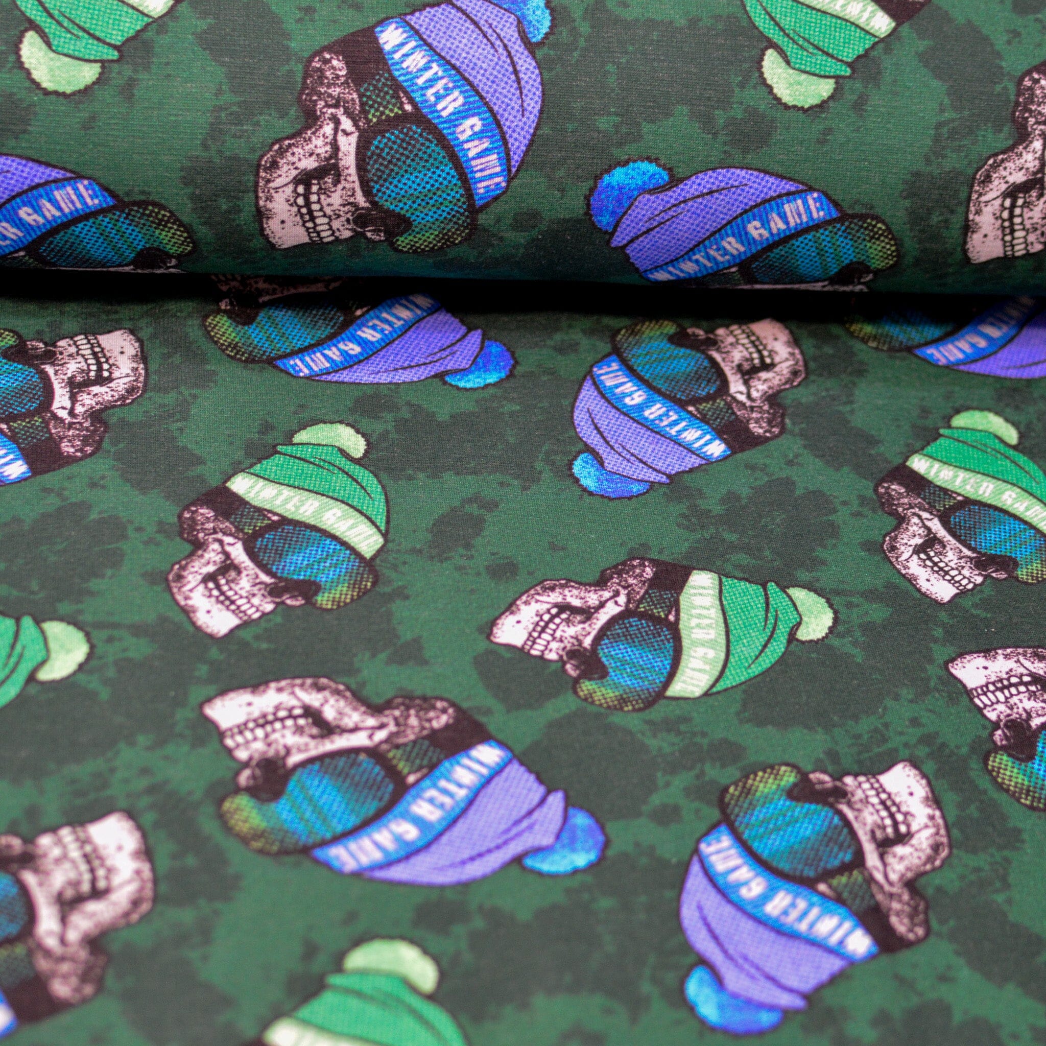 Aplenfleece - Sweat - Snowboard Skulls grün Fabric poshpinks