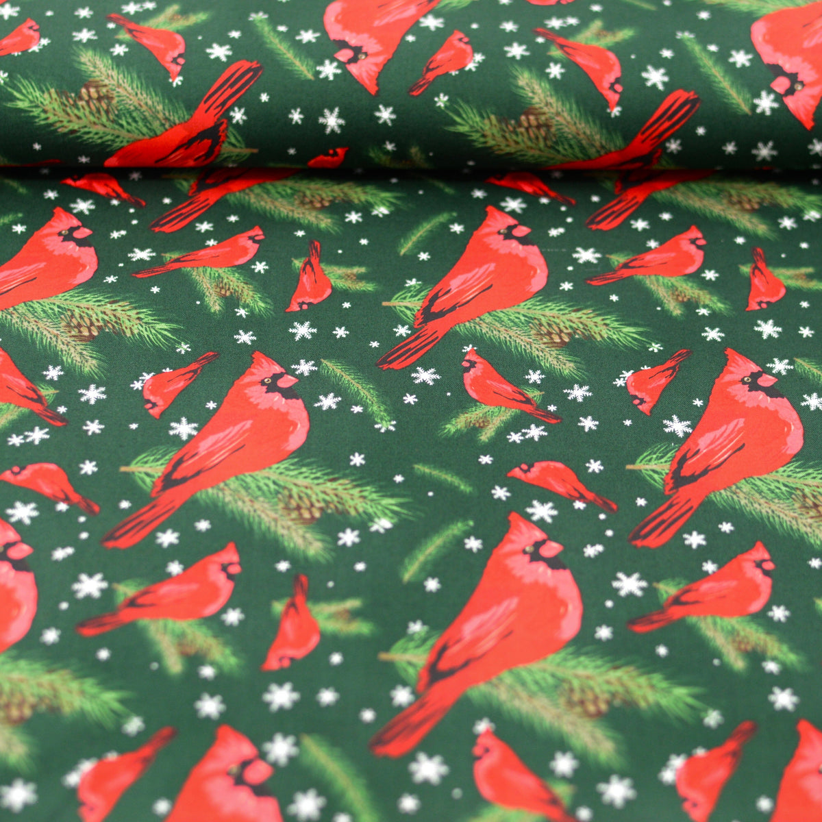 Baumwoll - Webware mit Weihnachstmuster - rote Vögel auf dunkelgrün Fabric poshpinks