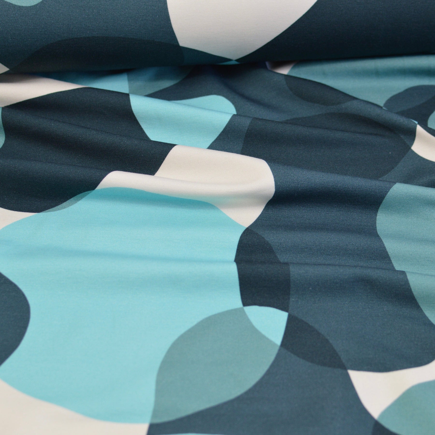 Reststück 0,5m! Soft Touch French Terry - Aurora - Stones blue Fabric poshpinks